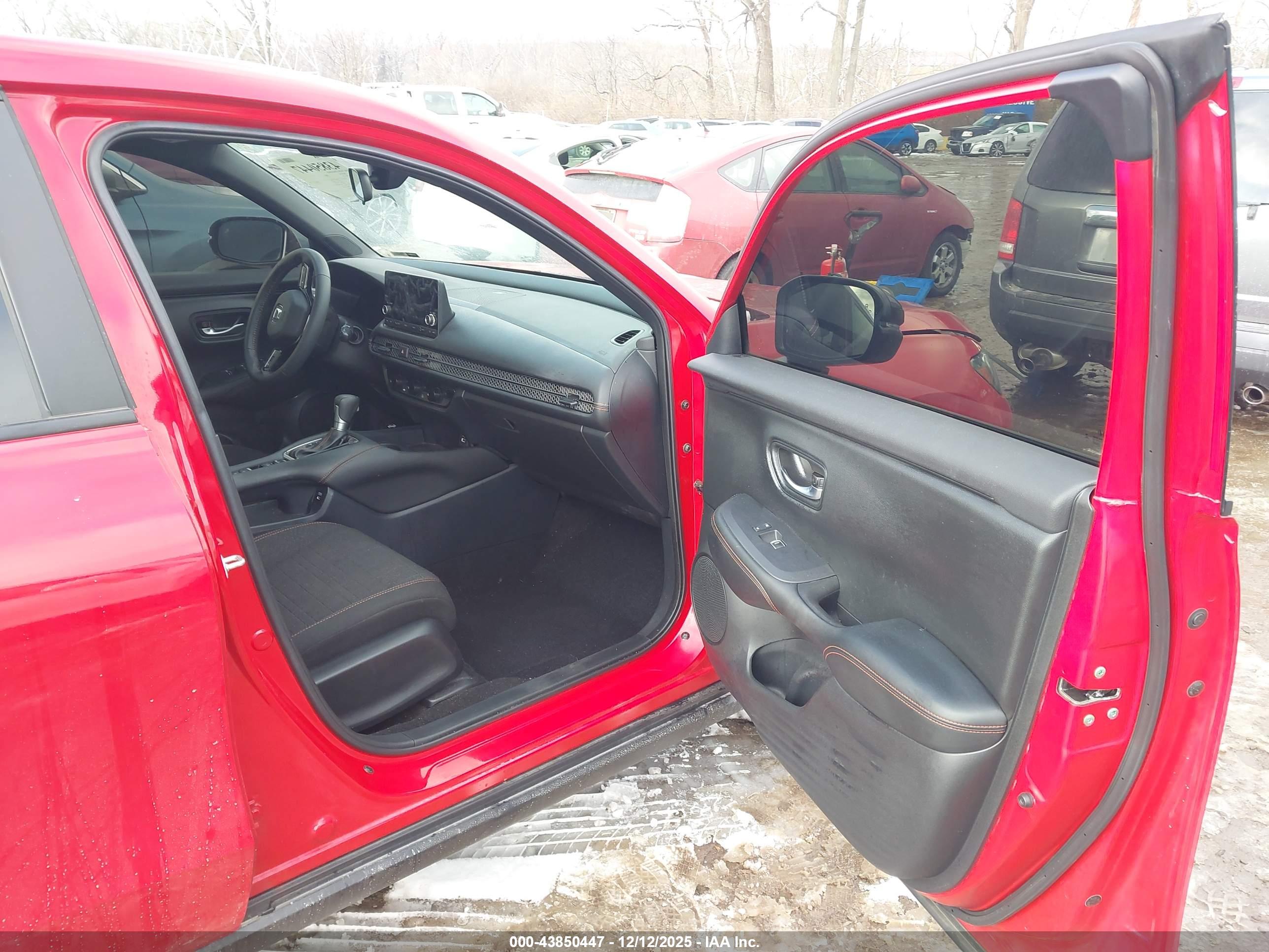HONDA HR-V image 5