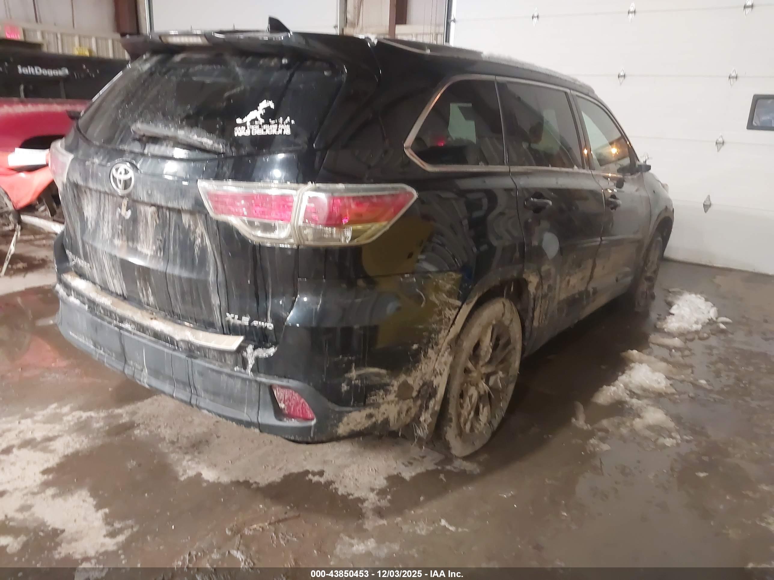 TOYOTA HIGHLANDER image 4