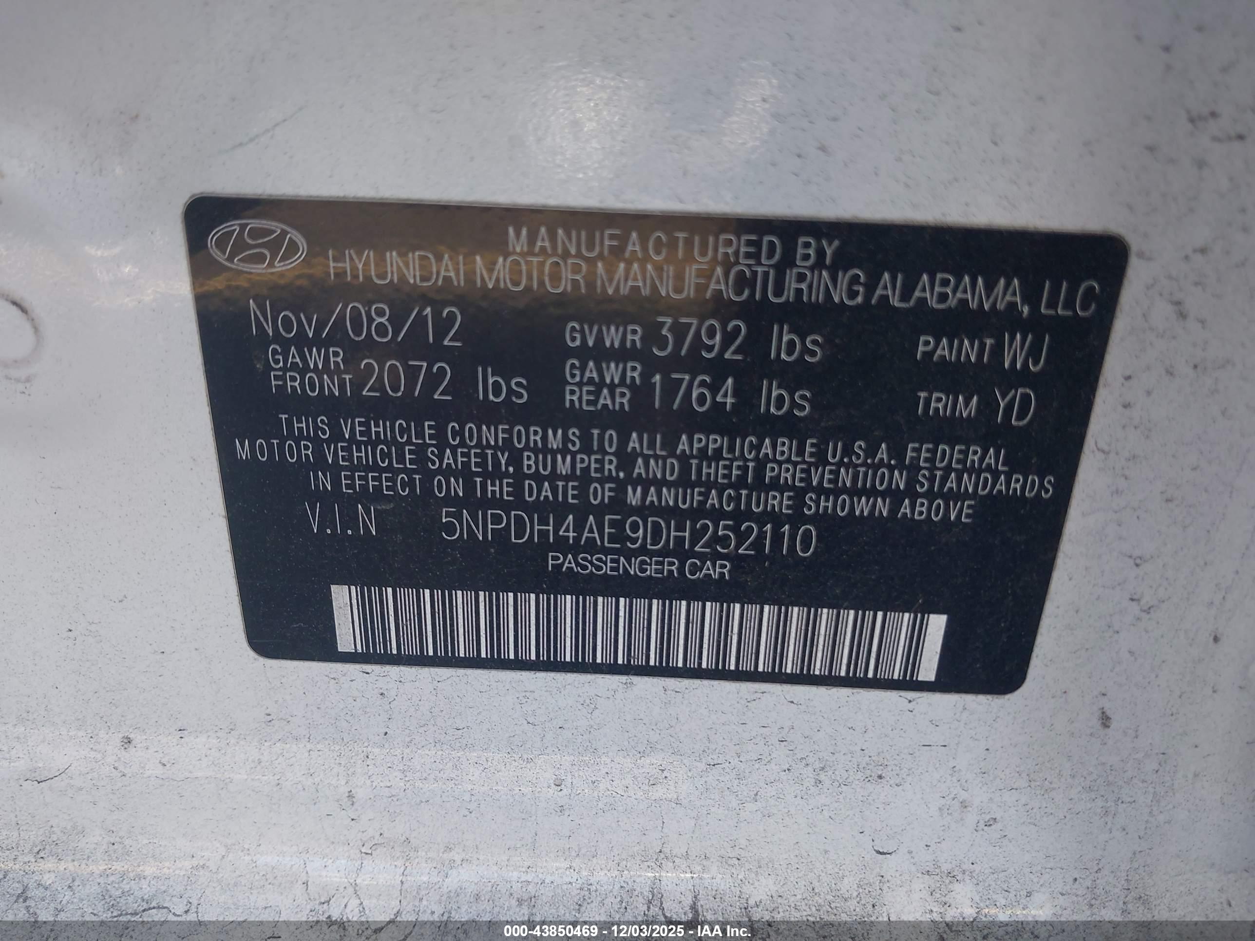 HYUNDAI ELANTRA image 9