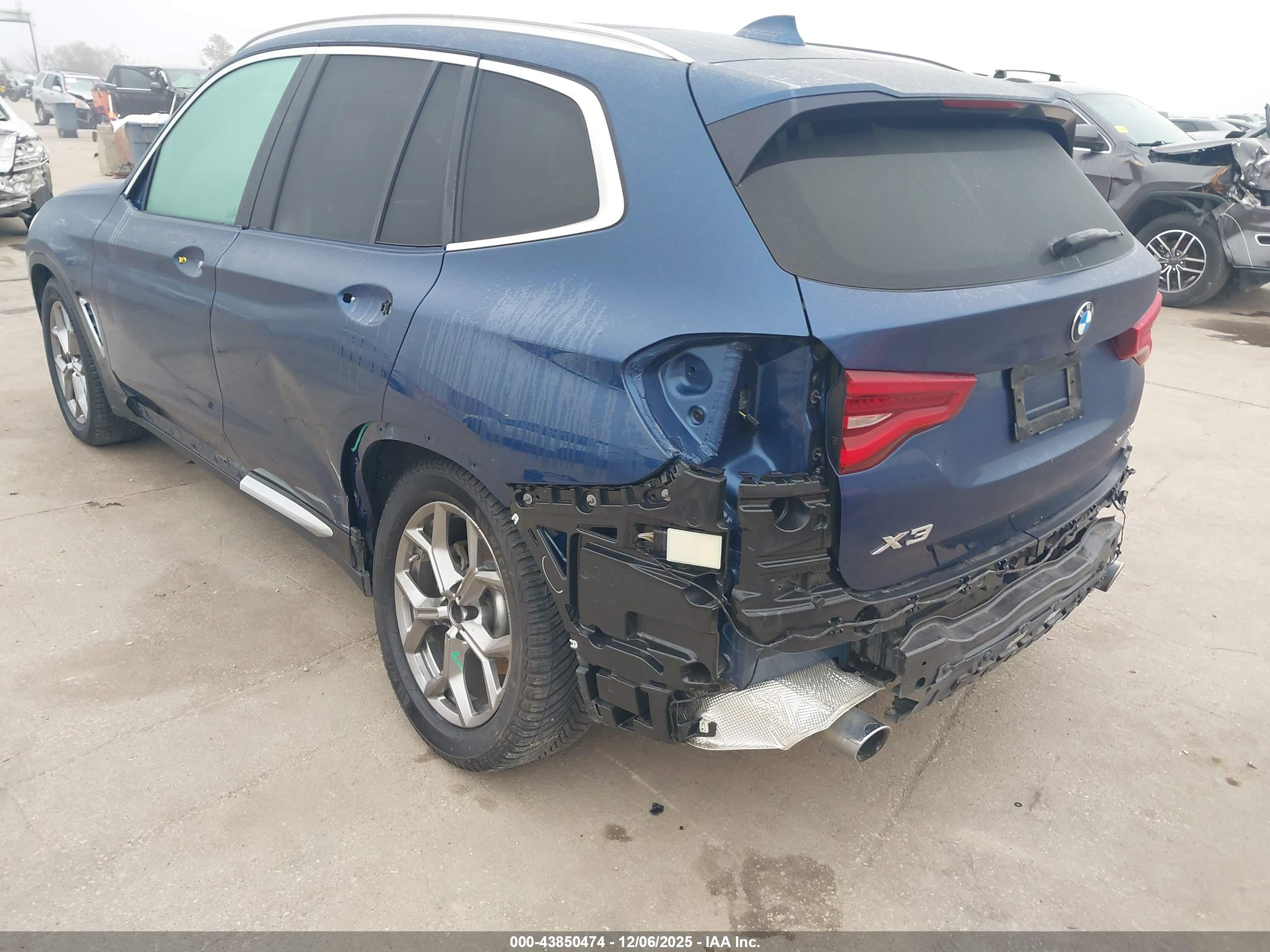 BMW X3 image 6