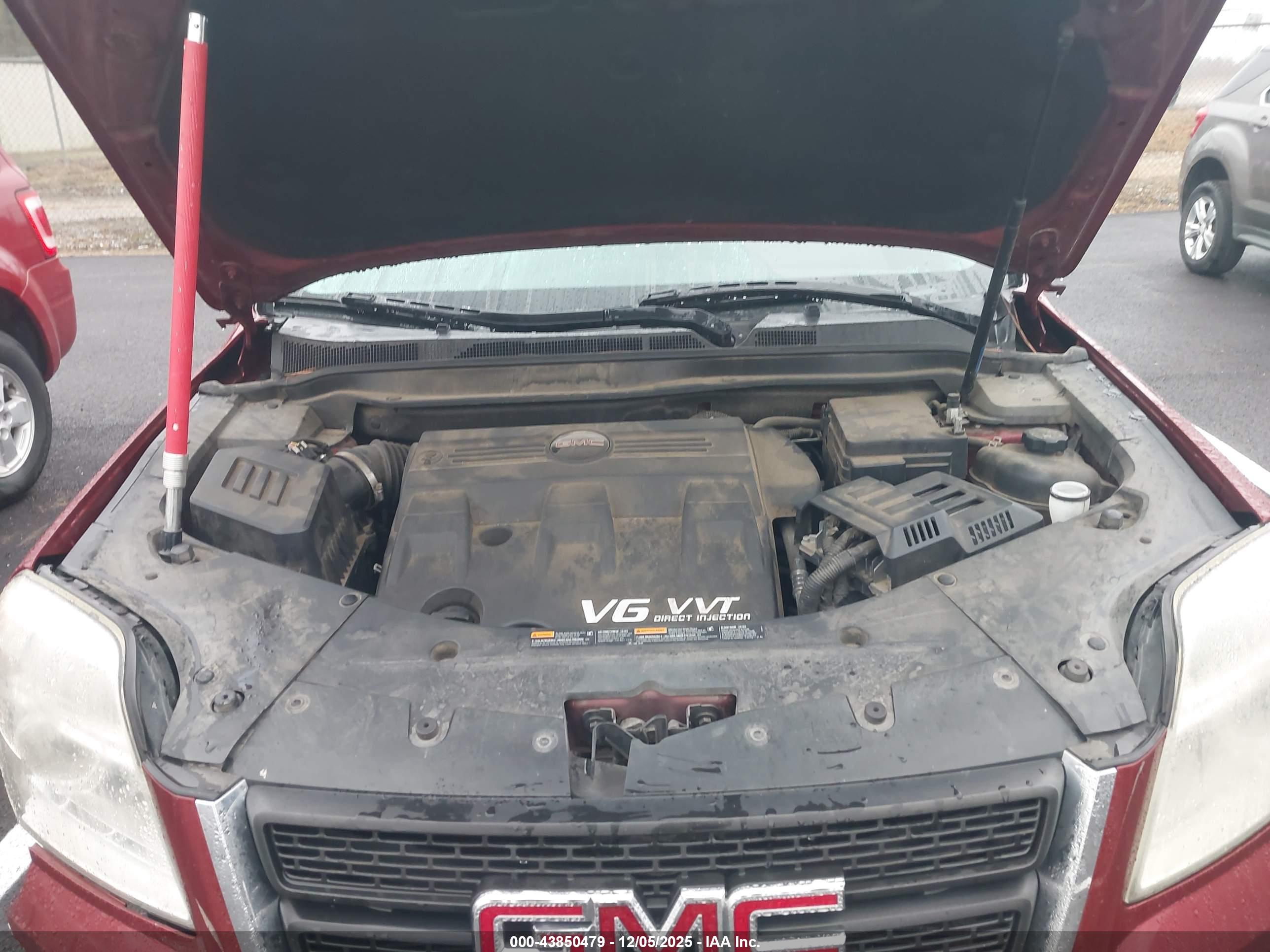 GMC TERRAIN image 10