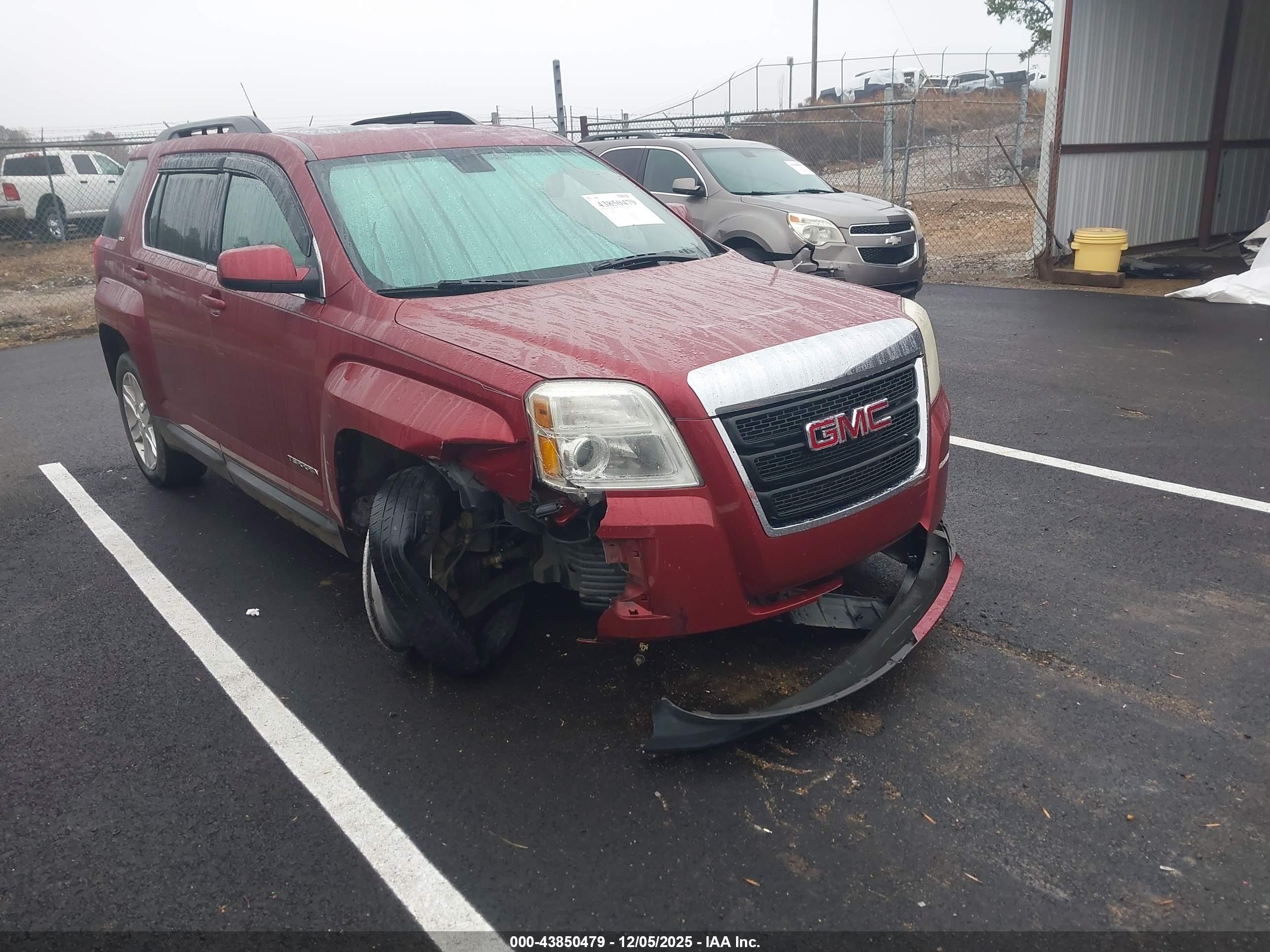 GMC TERRAIN image 6