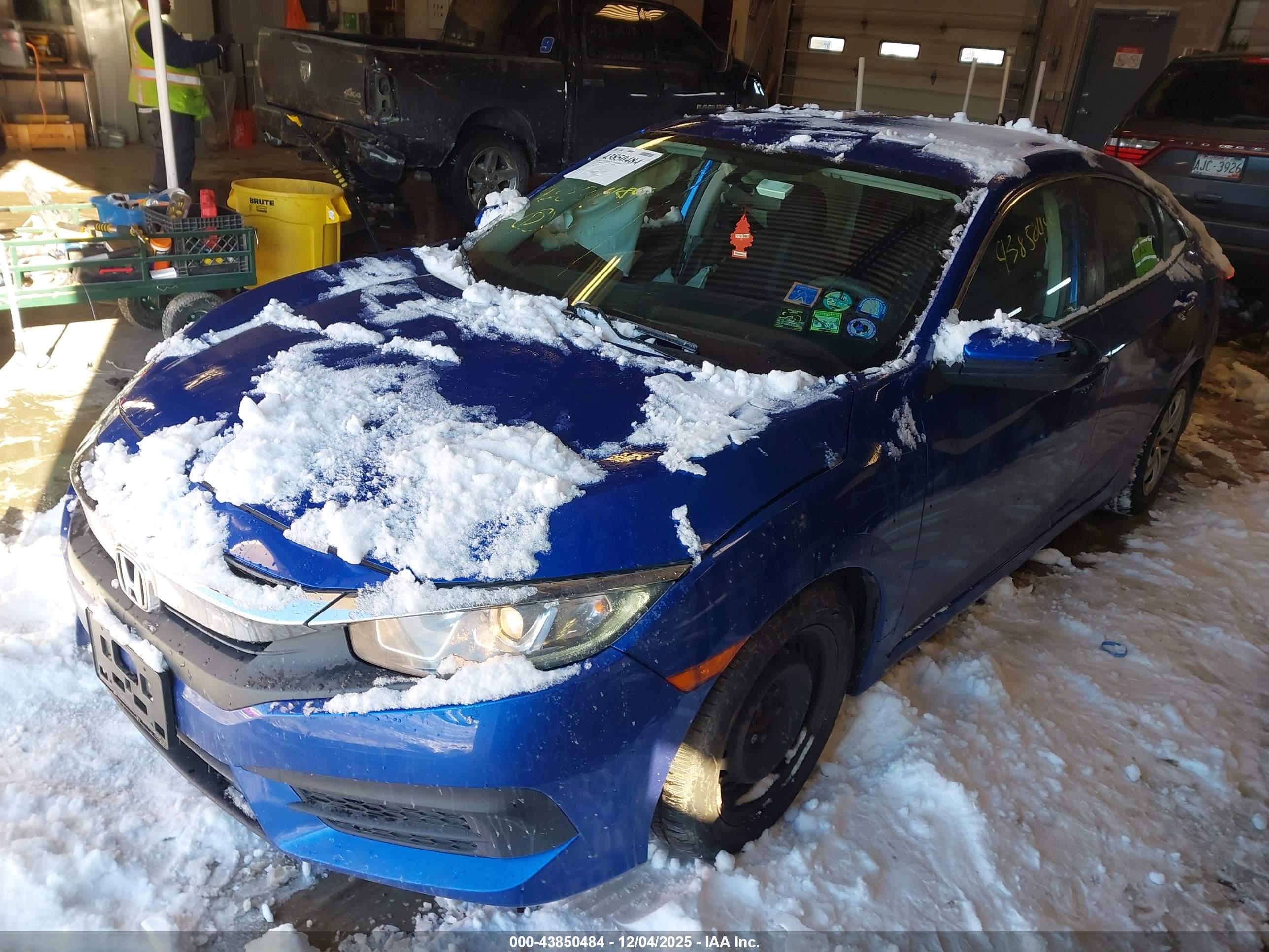 HONDA CIVIC image 2