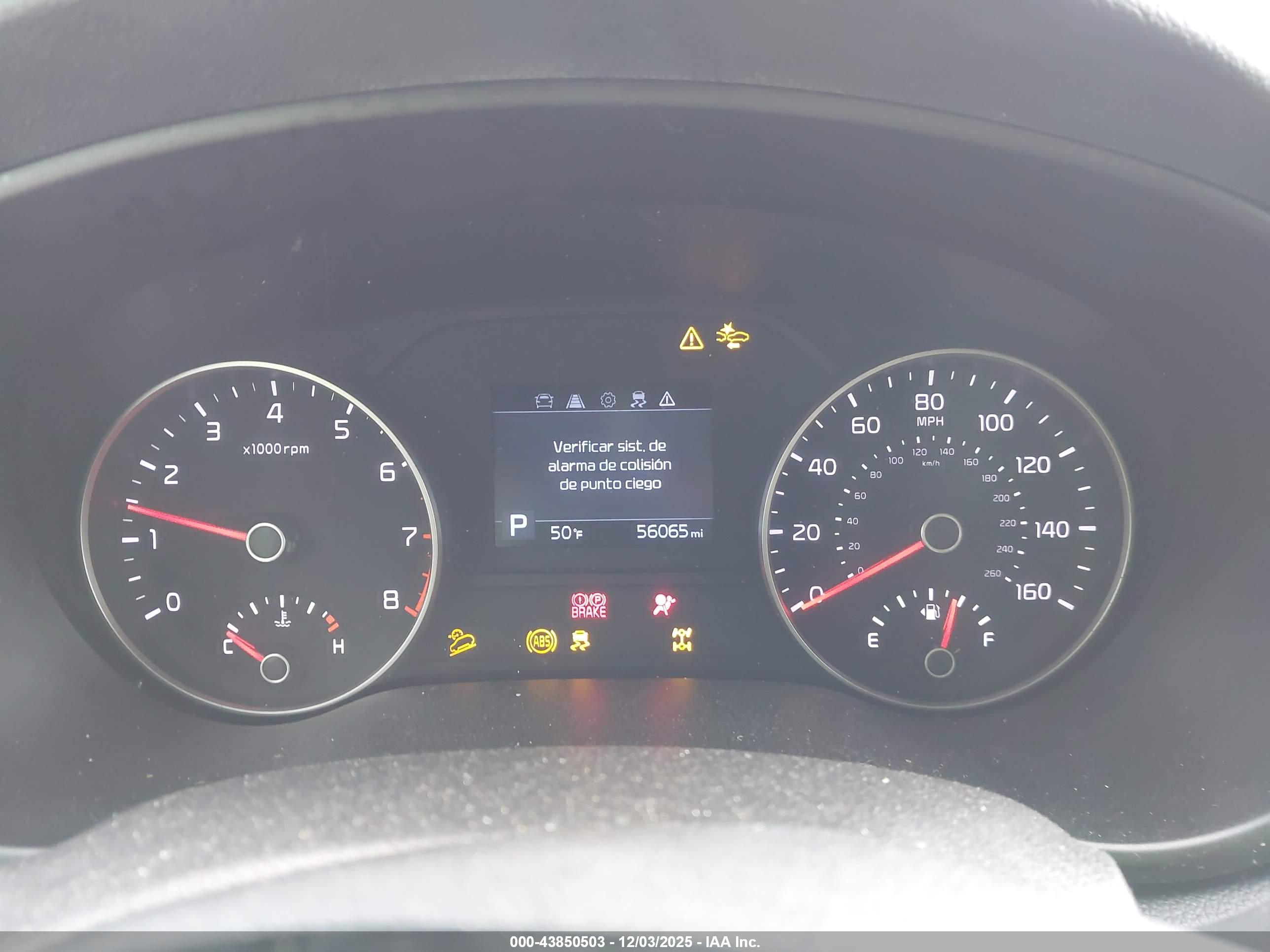 KIA SPORTAGE image 7