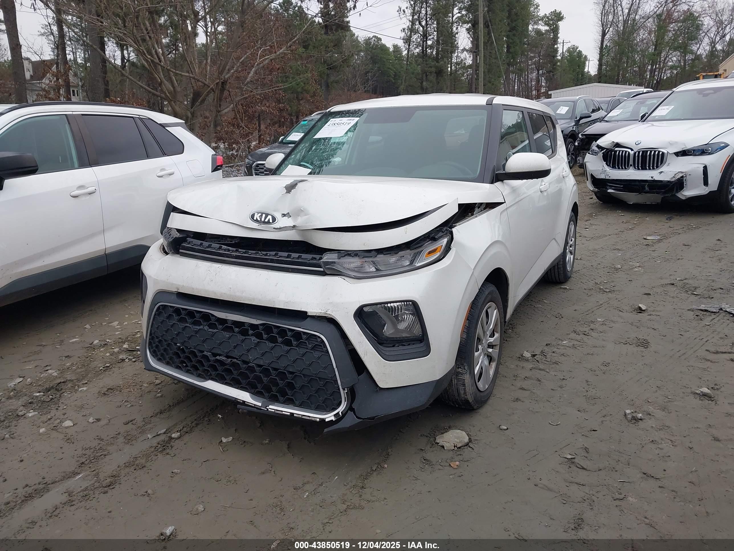 KIA SOUL image 2