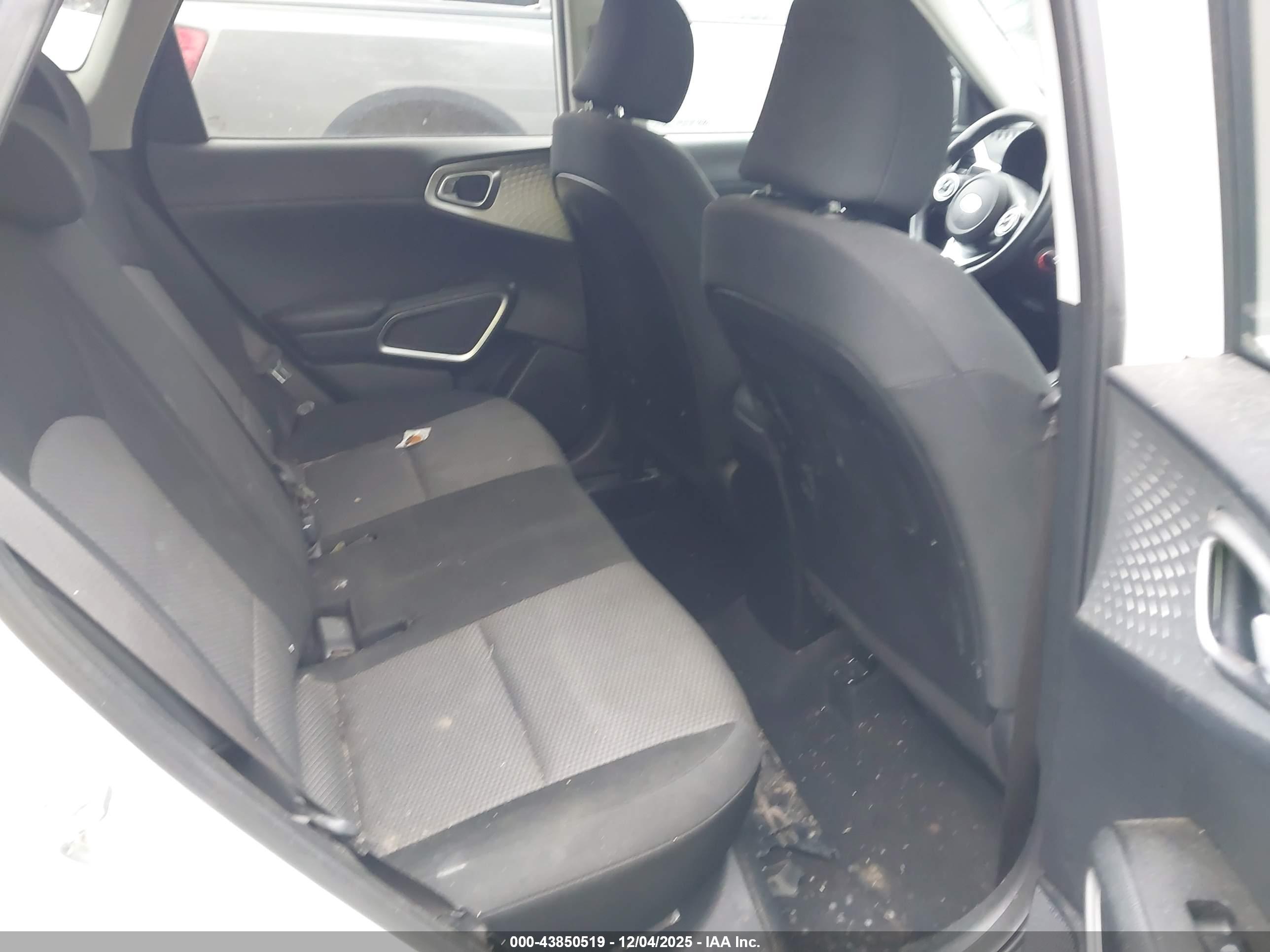 KIA SOUL image 8