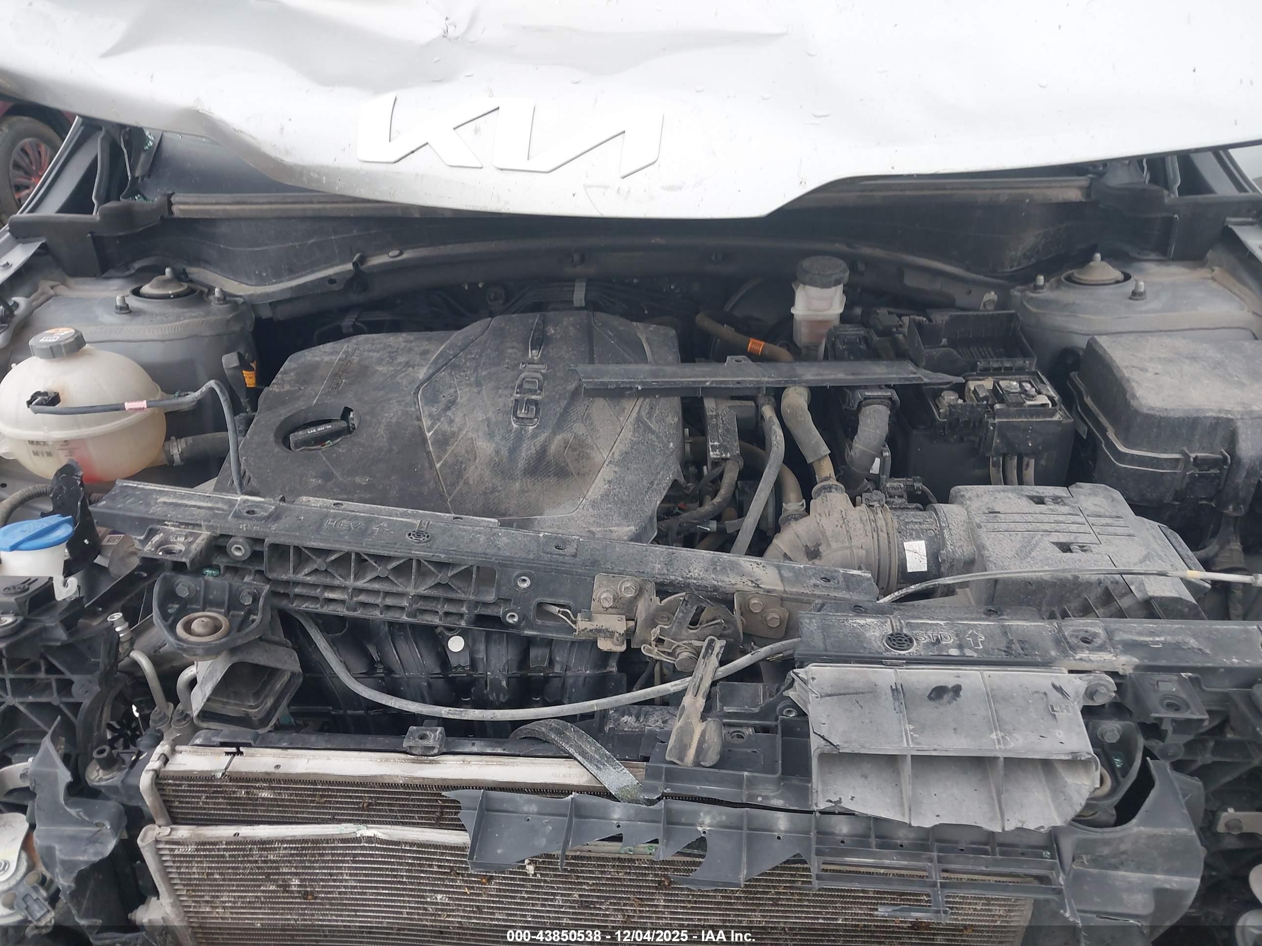 KIA SPORTAGE image 10