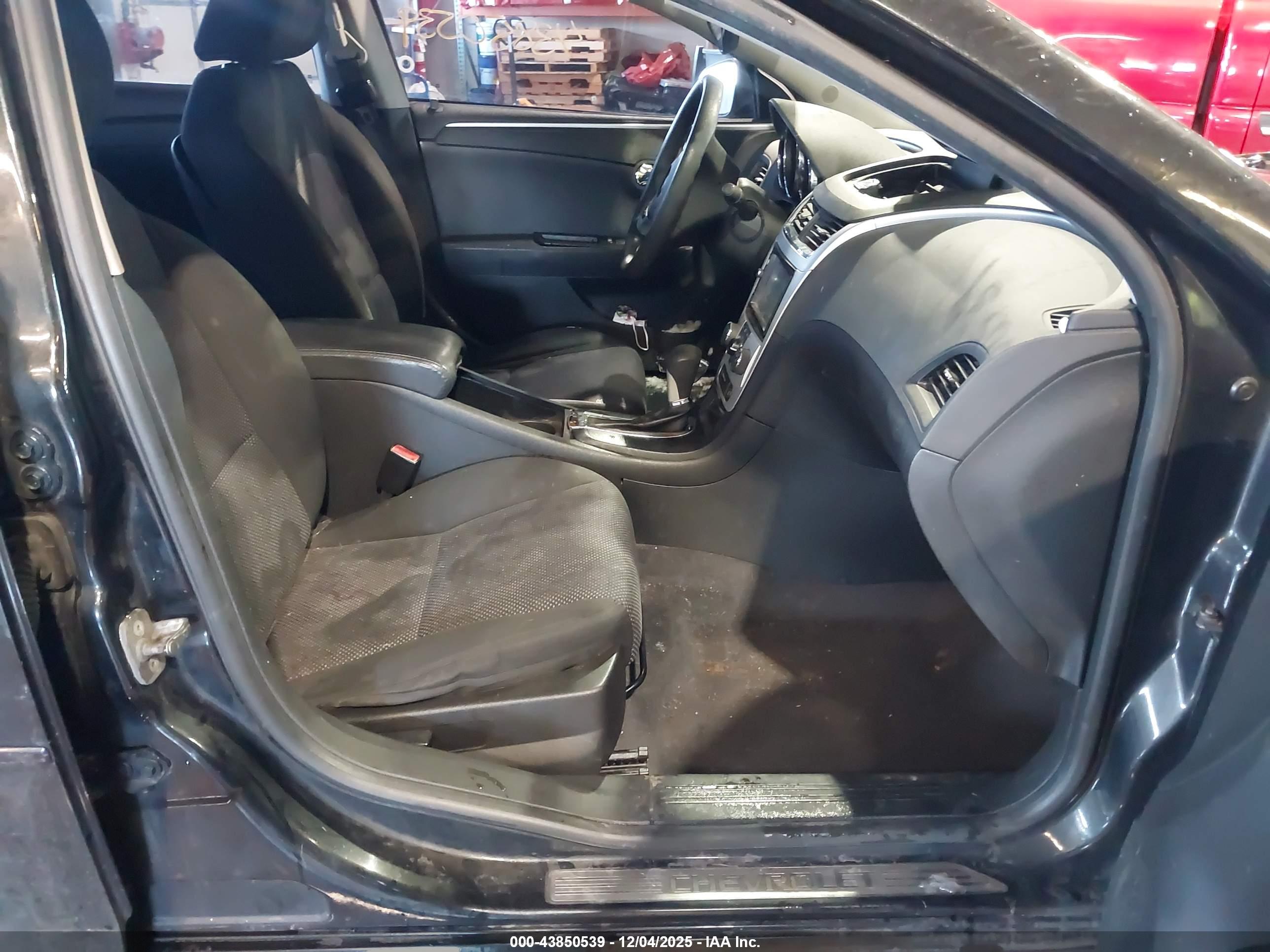 CHEVROLET MALIBU image 5