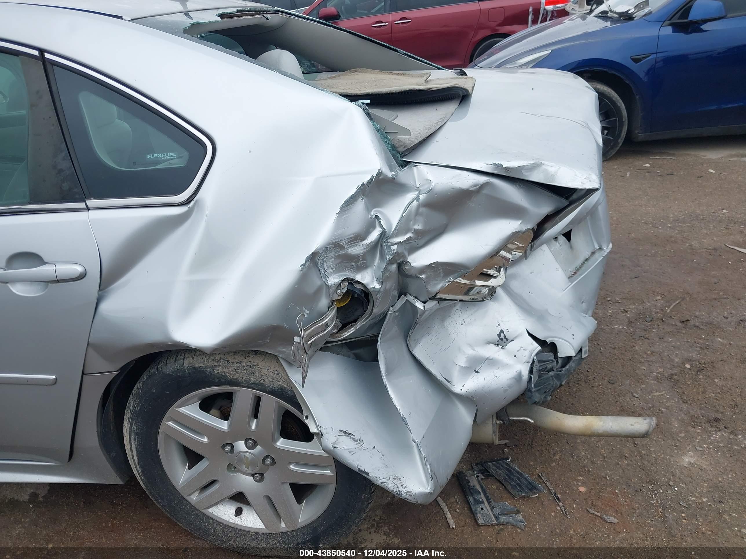 CHEVROLET IMPALA image 6