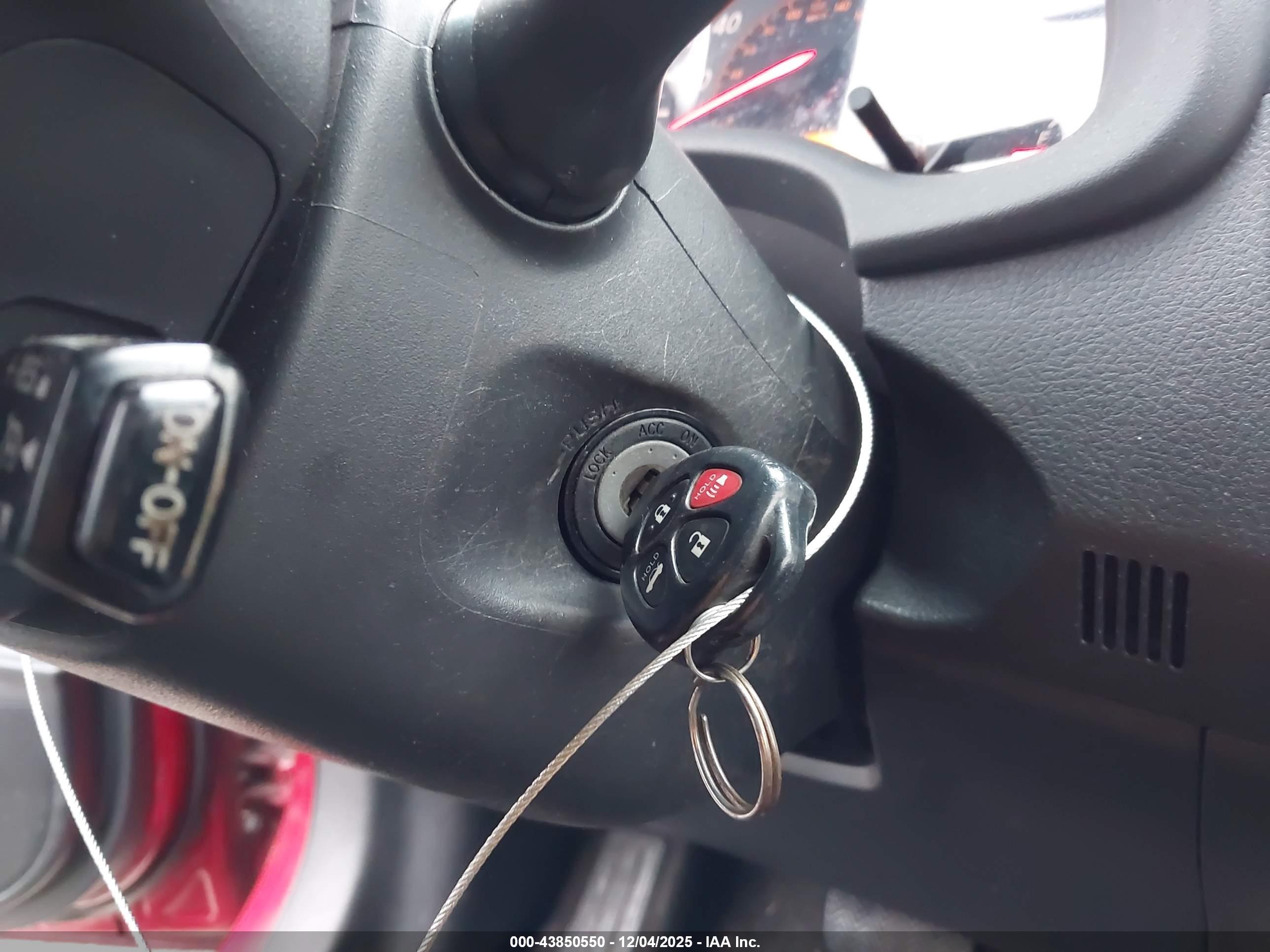 TOYOTA COROLLA image 11