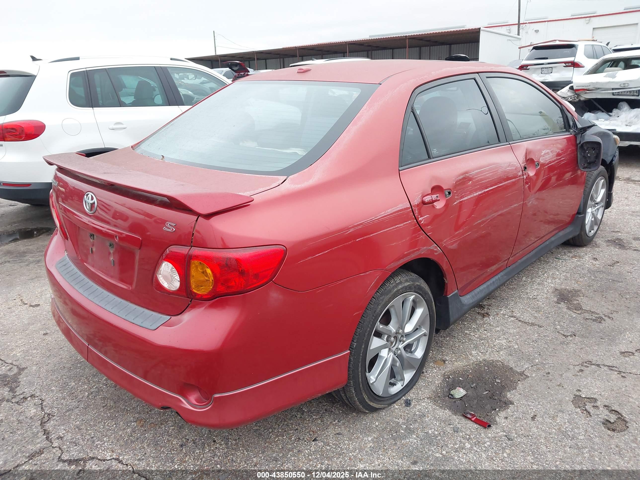 TOYOTA COROLLA image 4