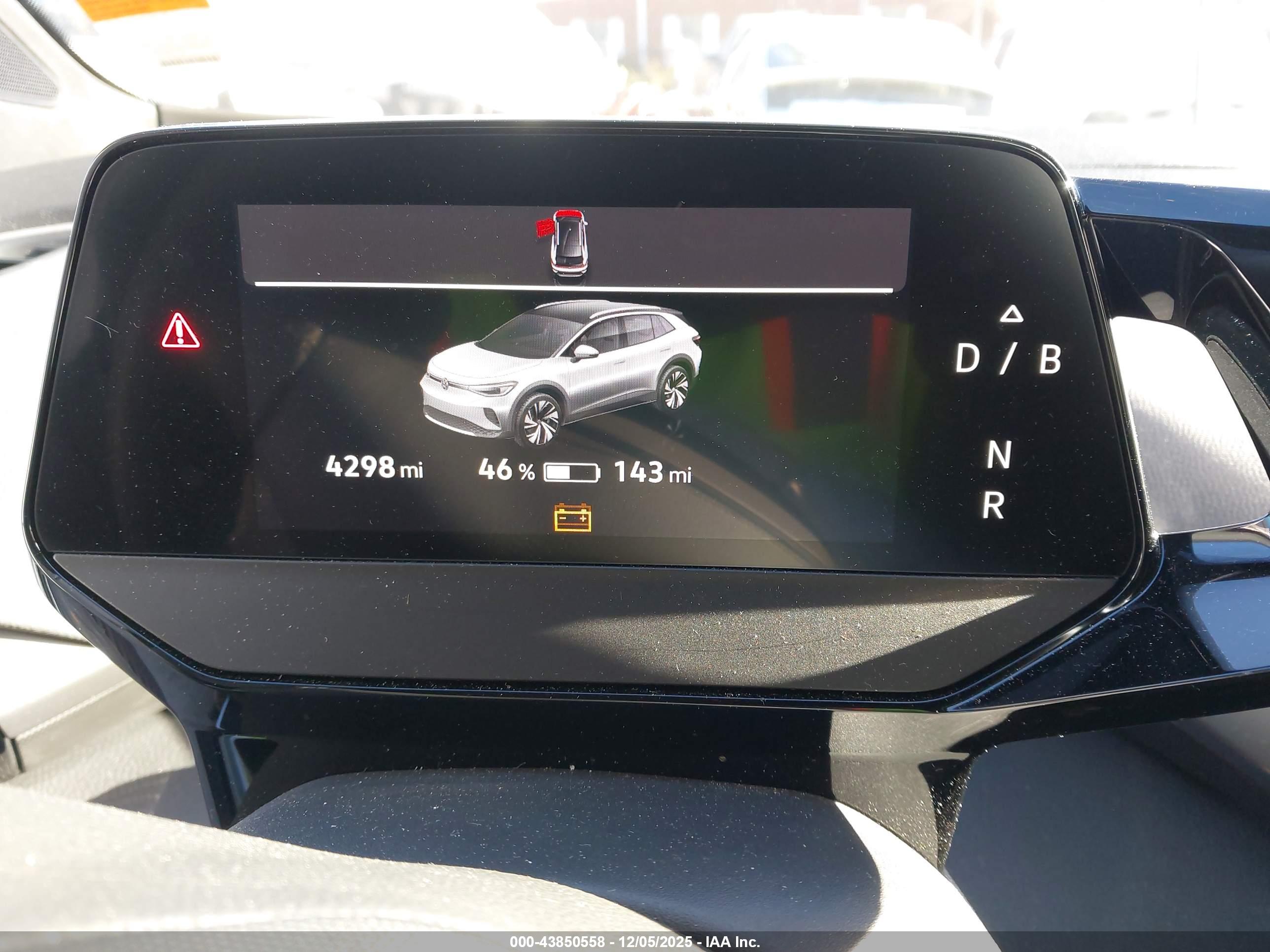 VOLKSWAGEN ID.4 image 7