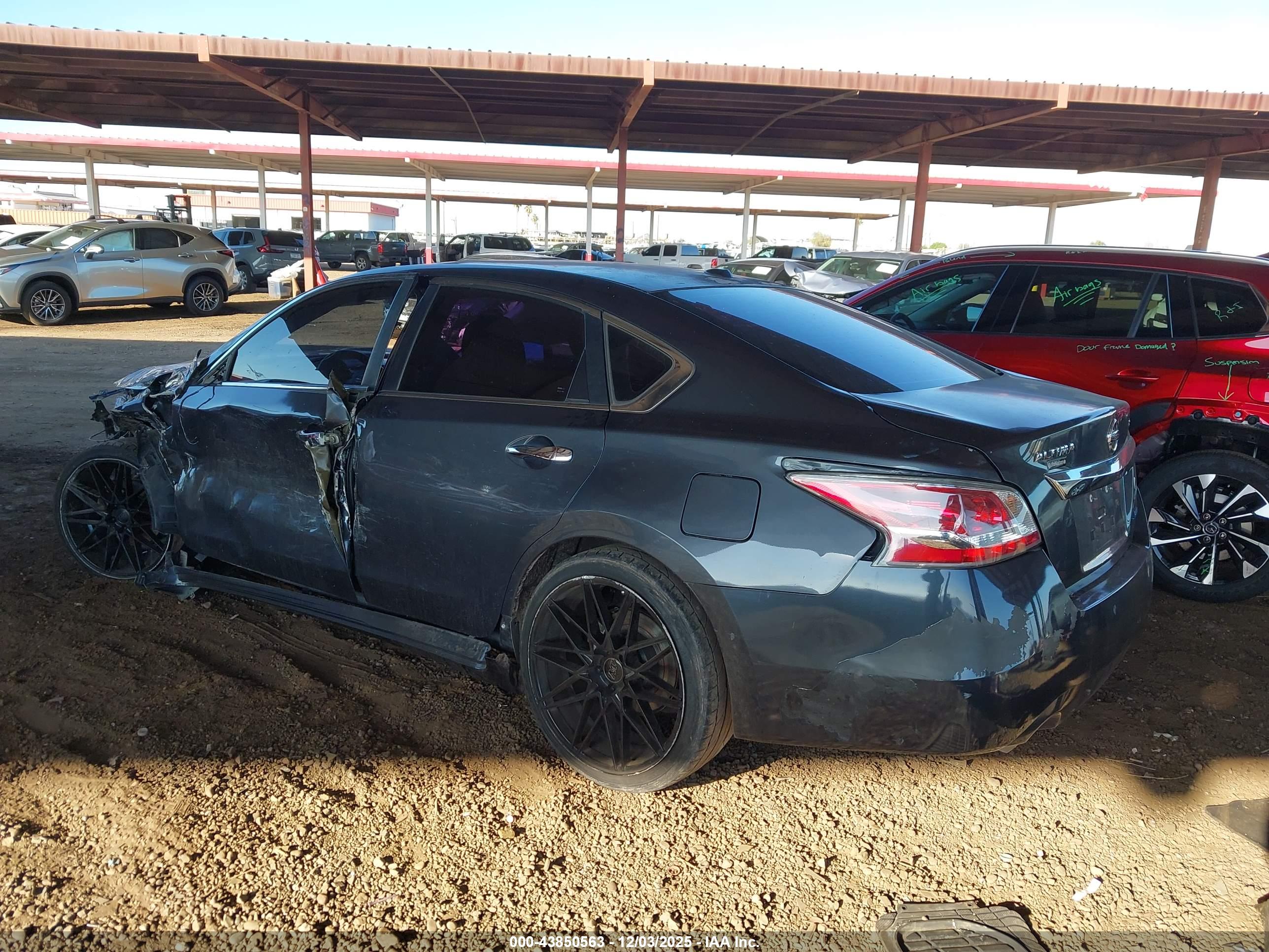 NISSAN ALTIMA image 3