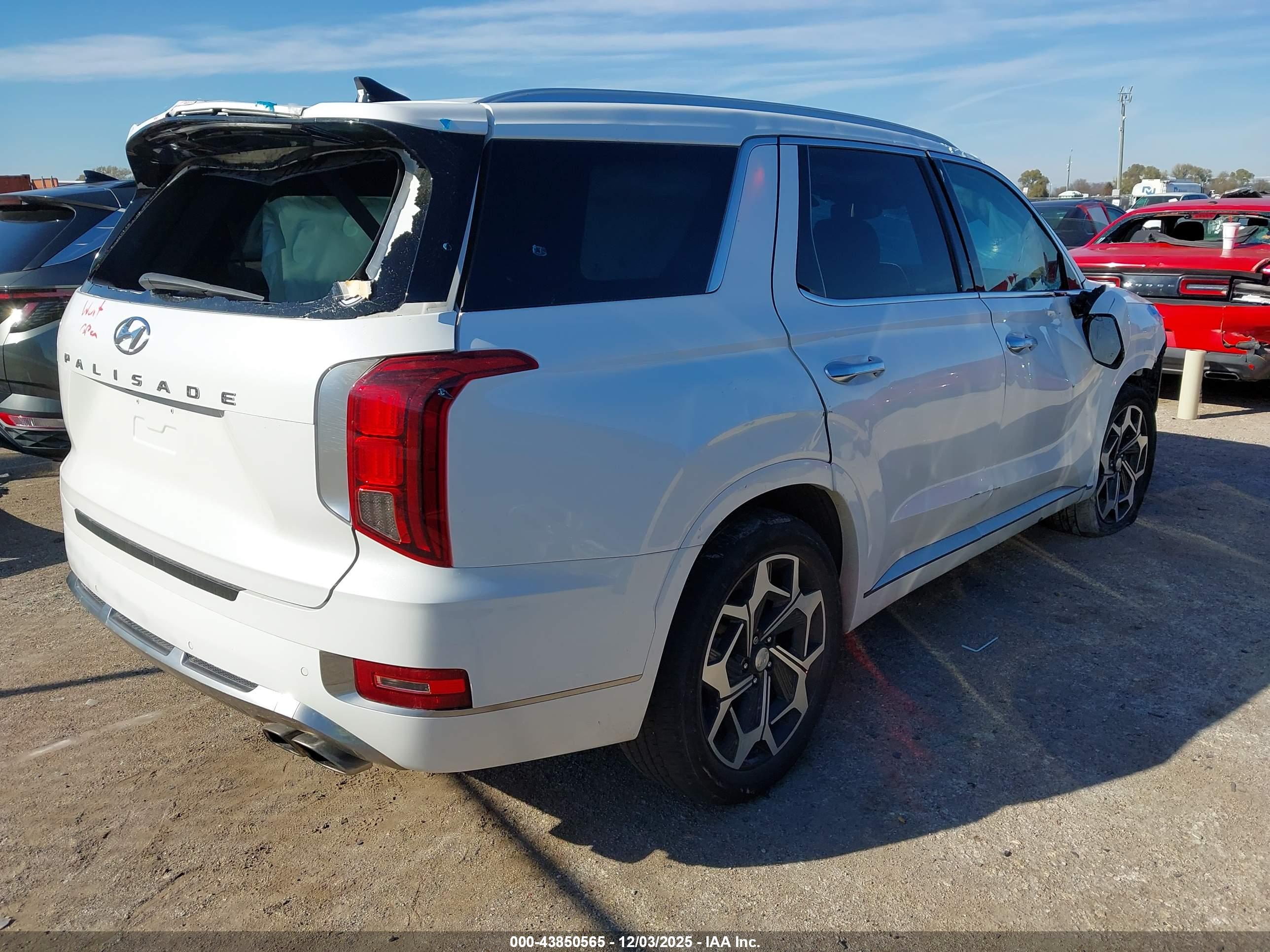 HYUNDAI PALISADE image 4