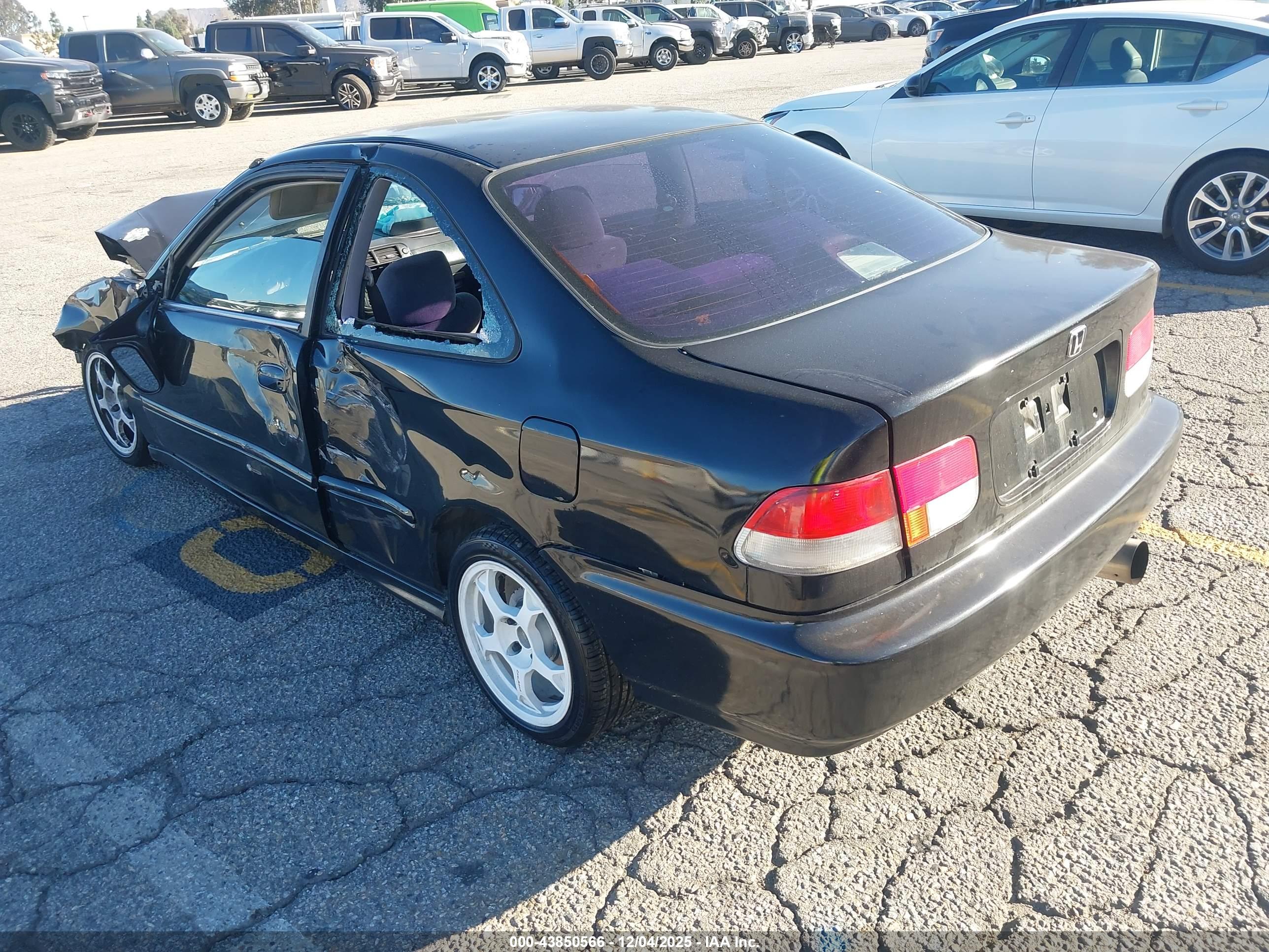 HONDA CIVIC image 3