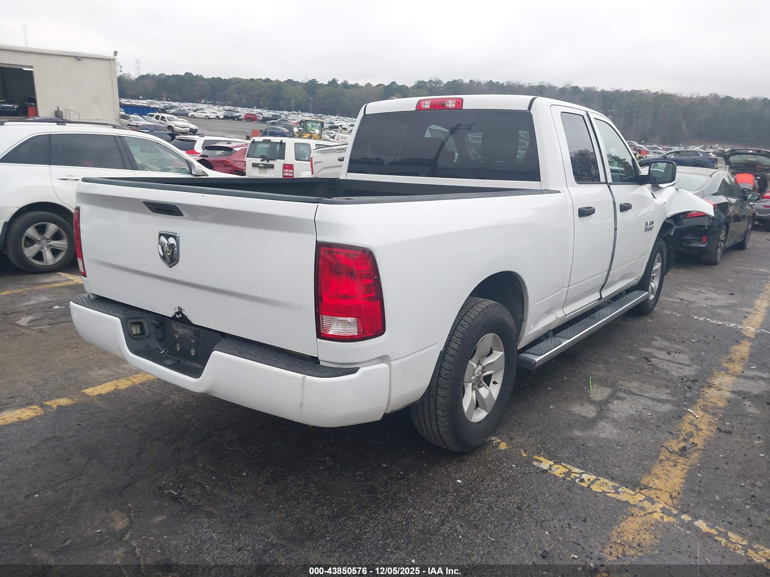 RAM 1500 image 4