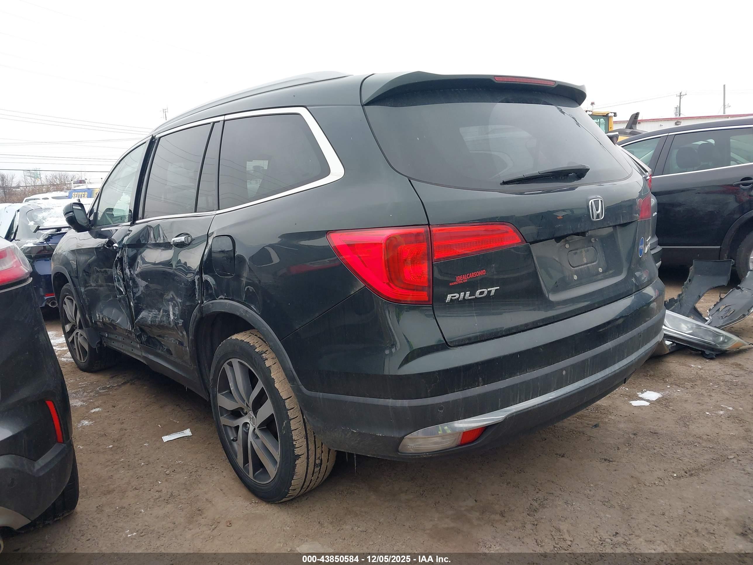 HONDA PILOT image 3