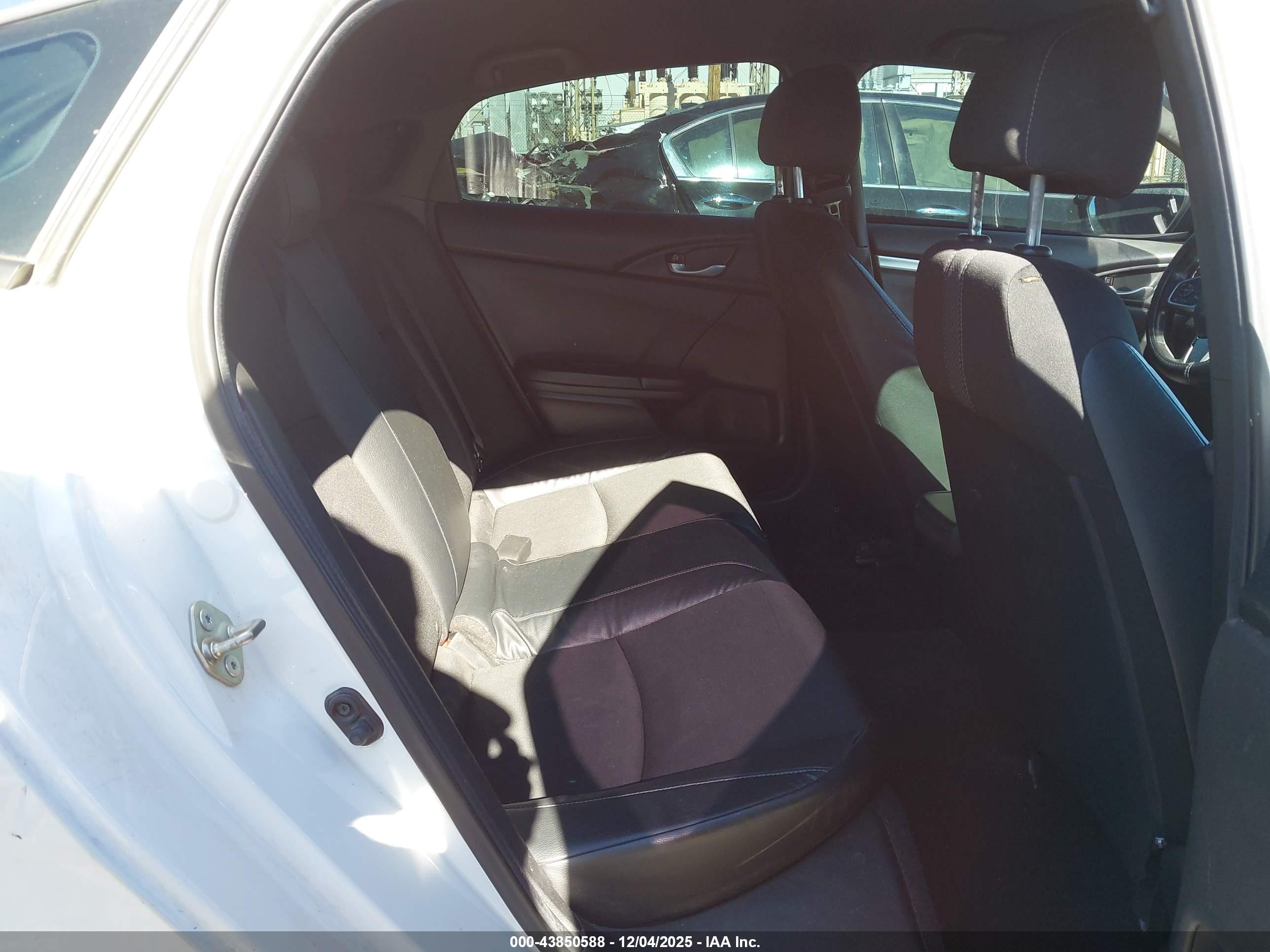 HONDA CIVIC image 8
