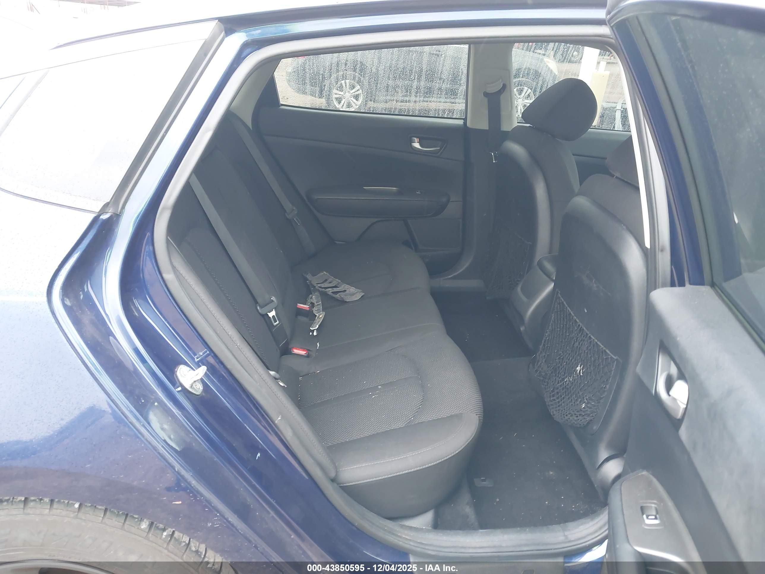 KIA OPTIMA image 8