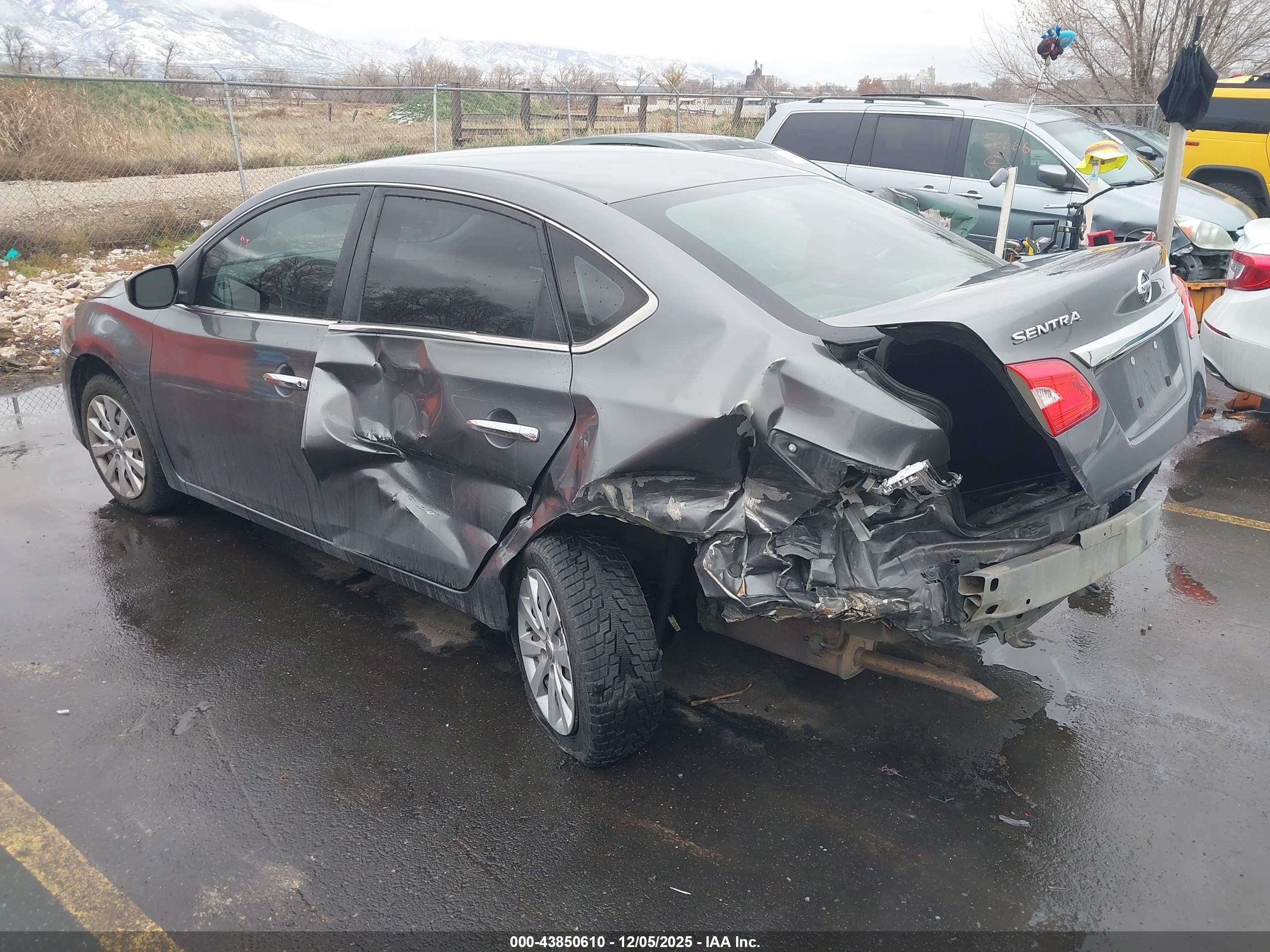 NISSAN SENTRA image 3
