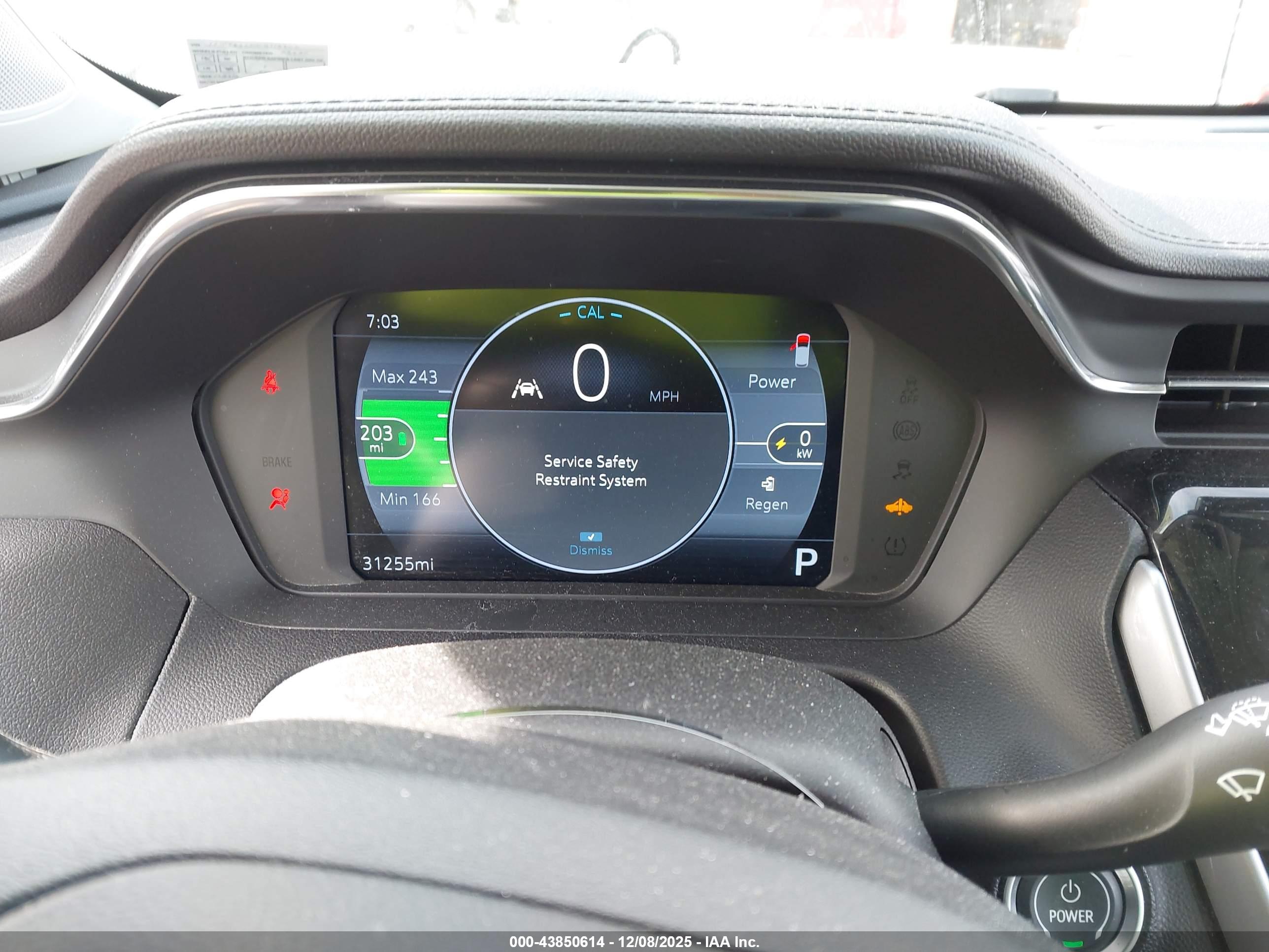 CHEVROLET BOLT image 7
