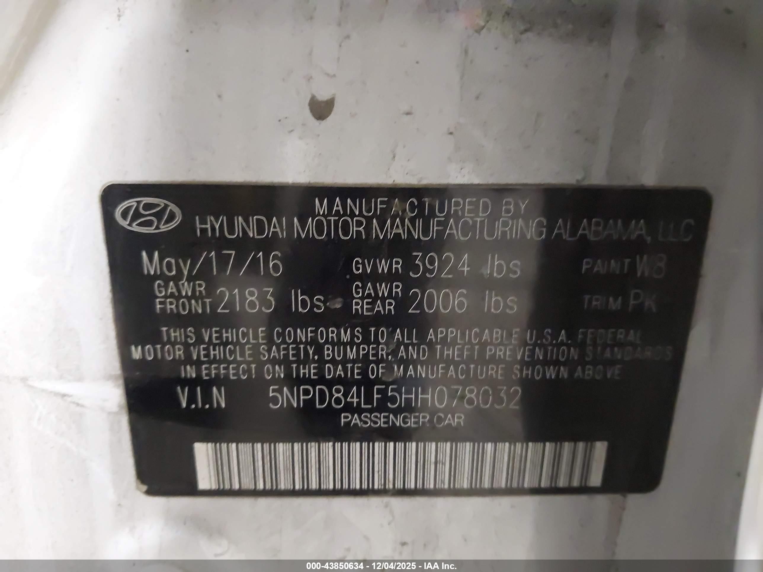 HYUNDAI ELANTRA image 9