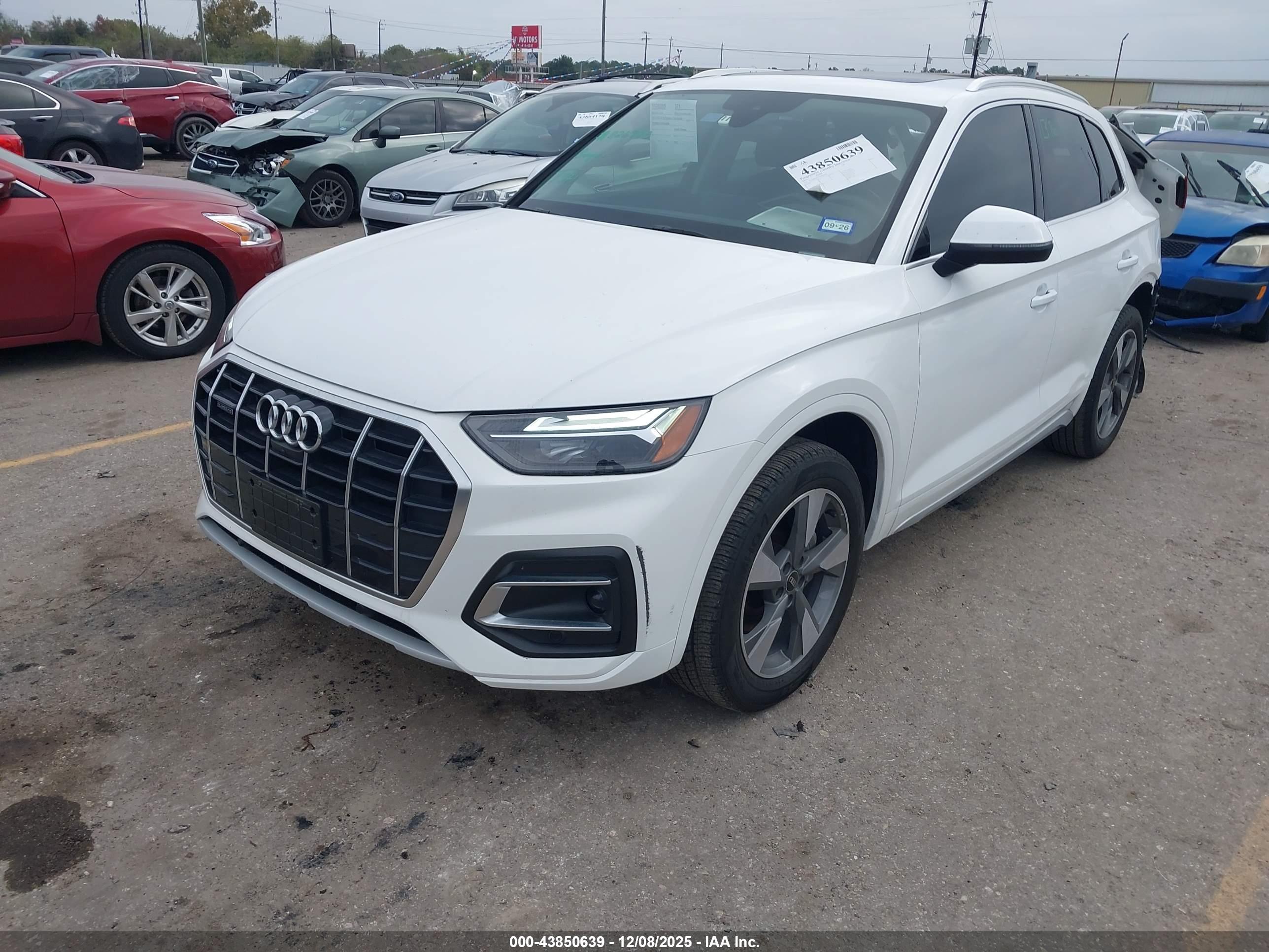 AUDI Q5 image 2