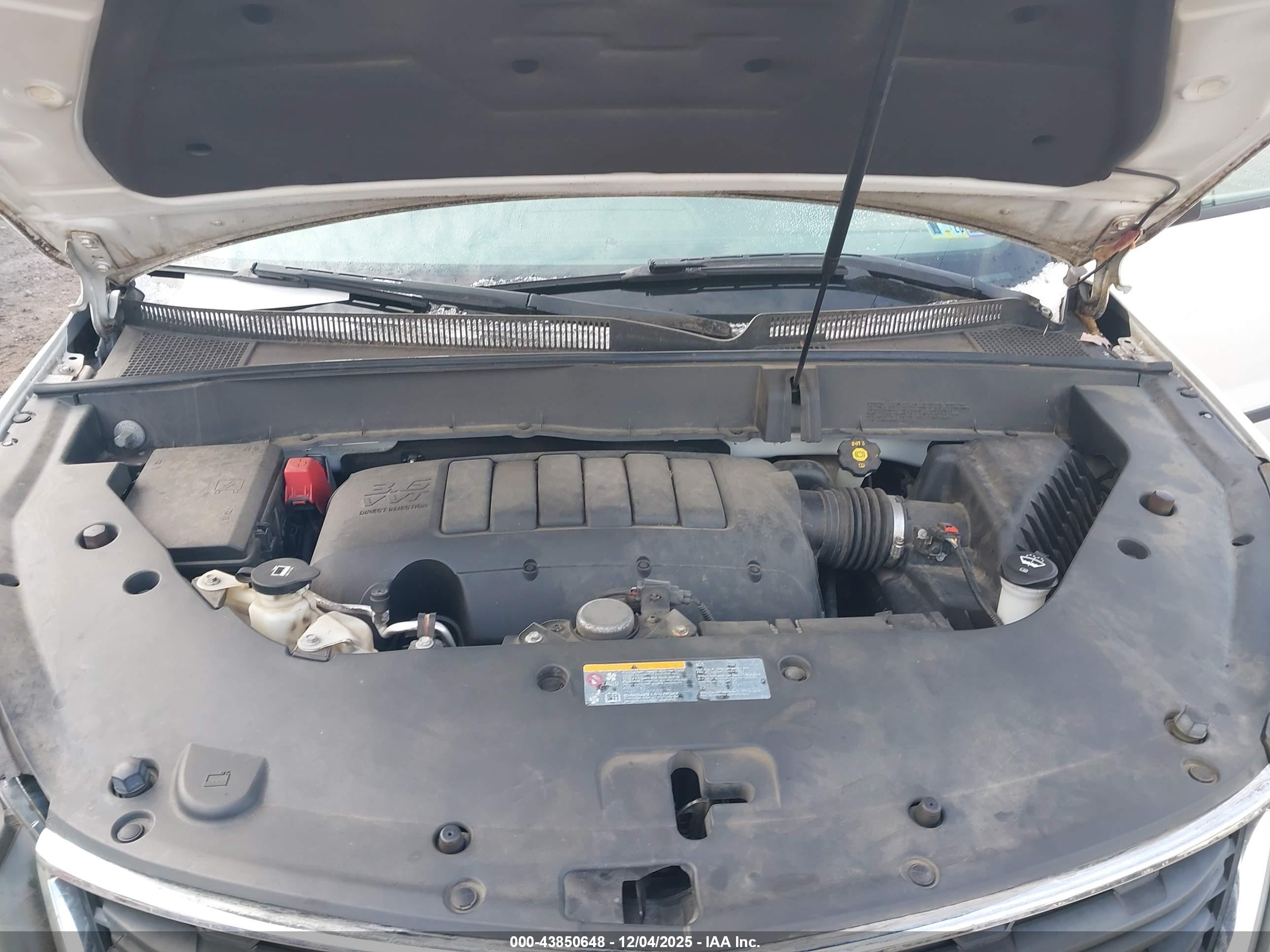 CHEVROLET TRAVERSE image 10
