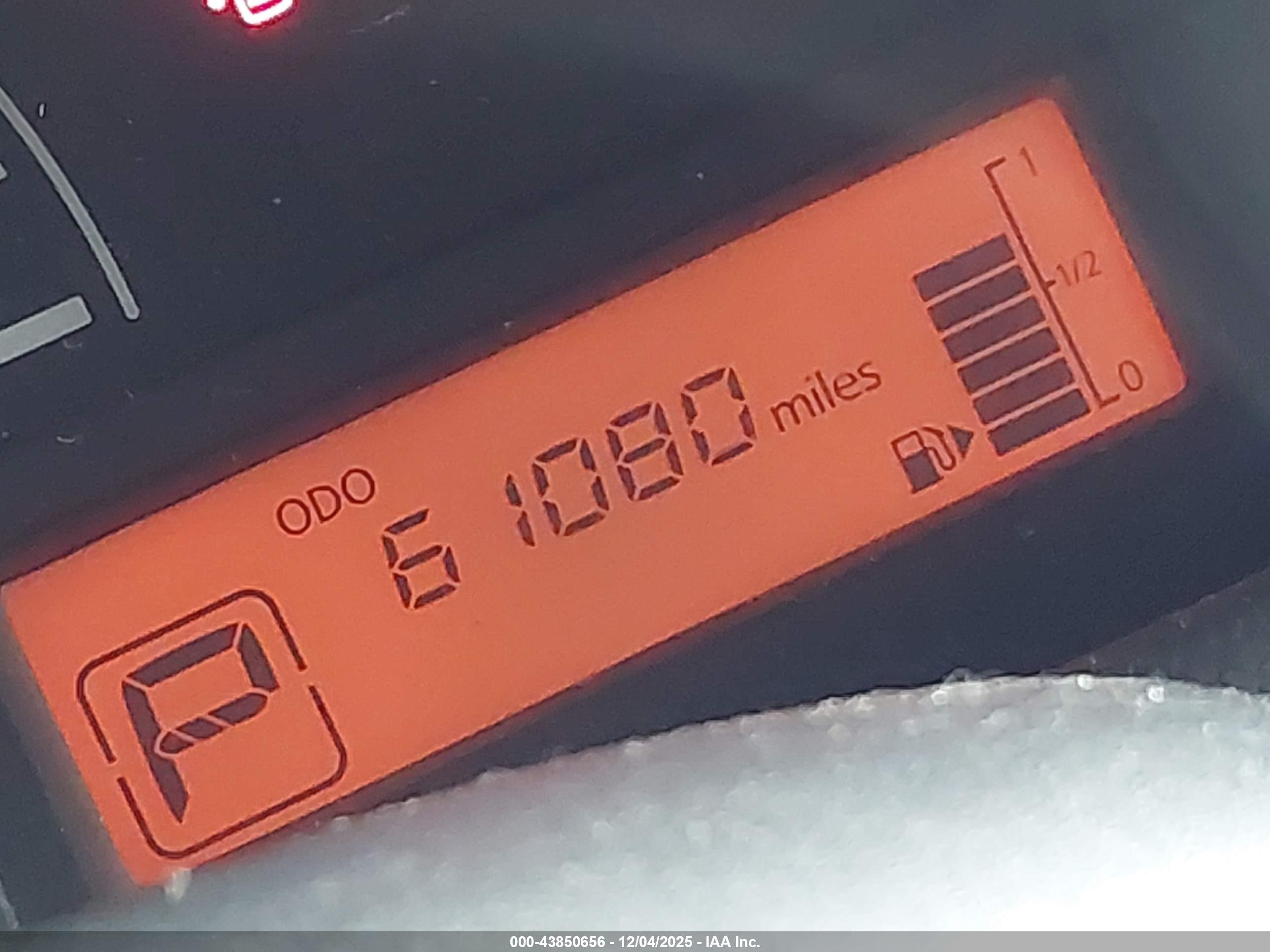NISSAN NV200 image 7