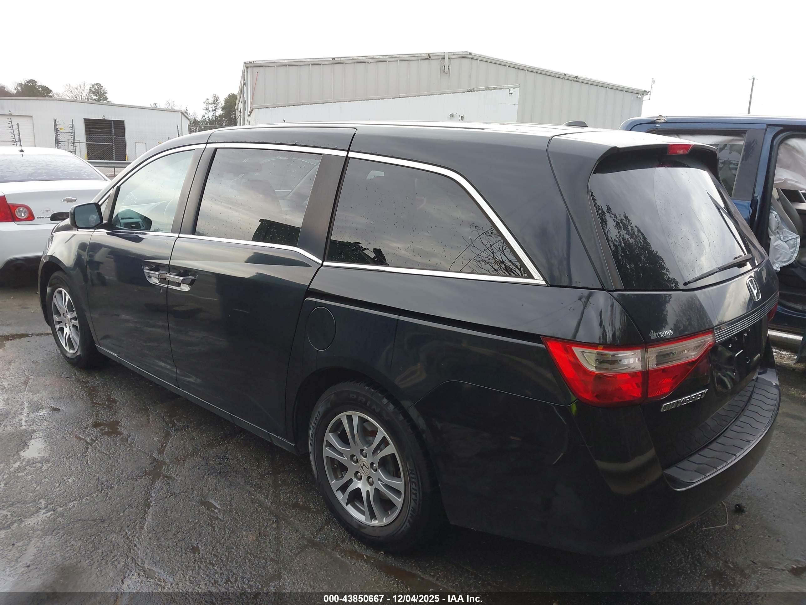 HONDA ODYSSEY image 3