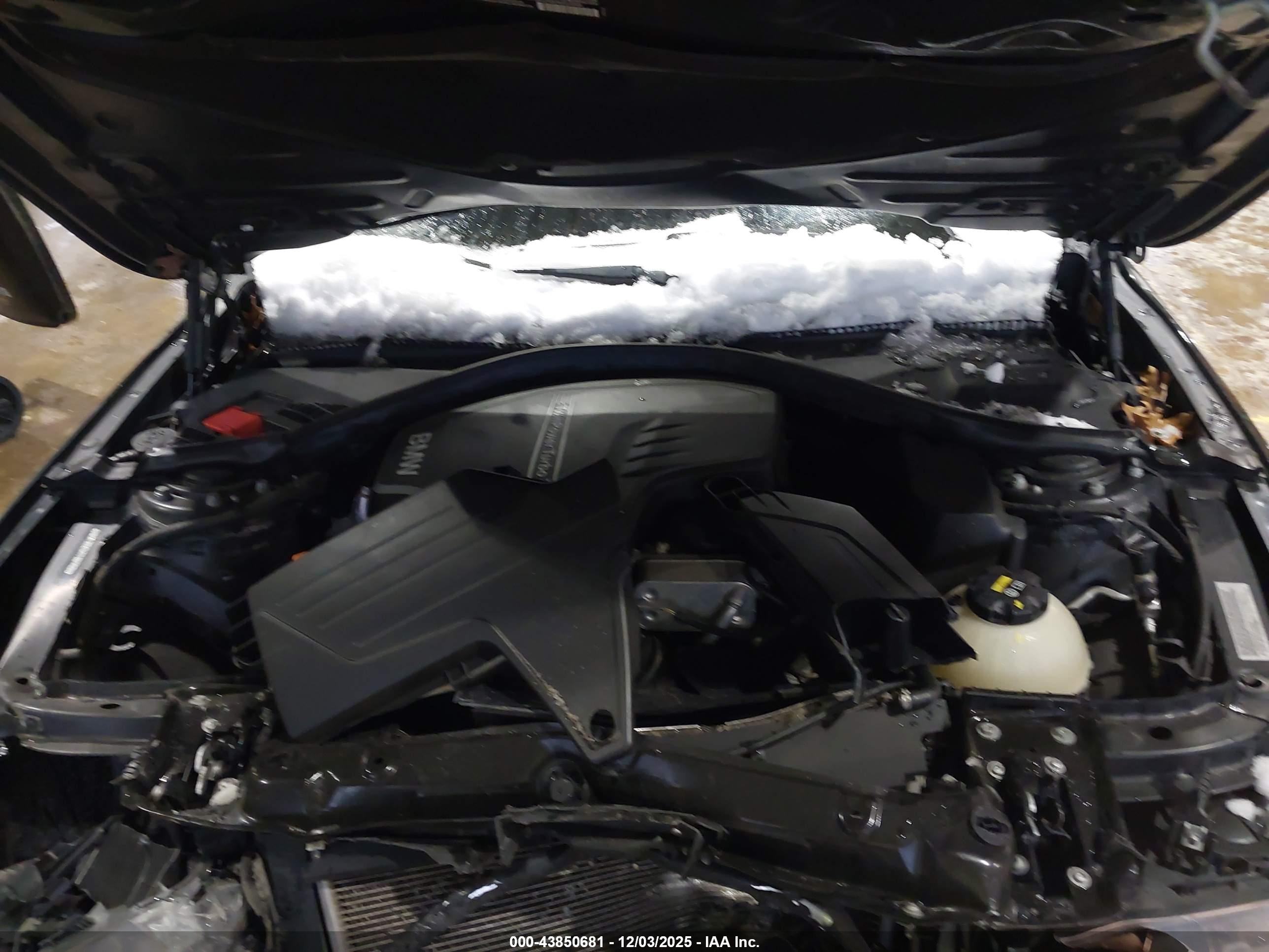 BMW 328I image 10