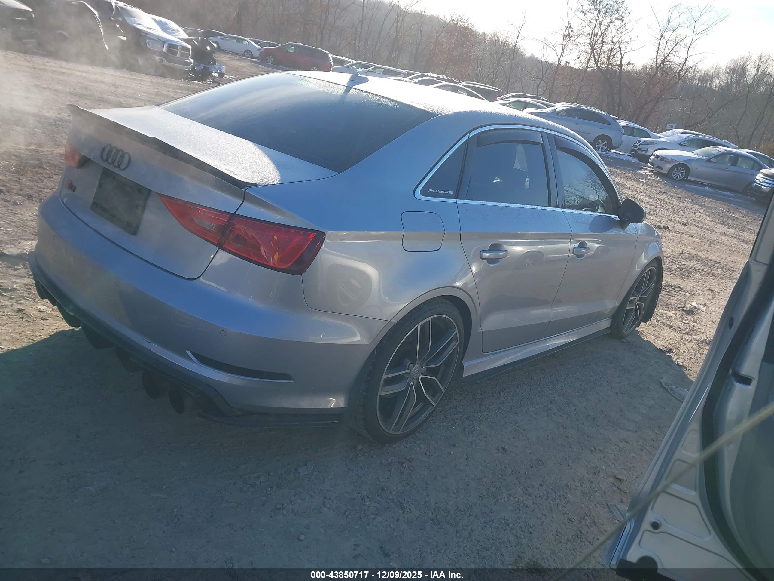 AUDI S3 image 4