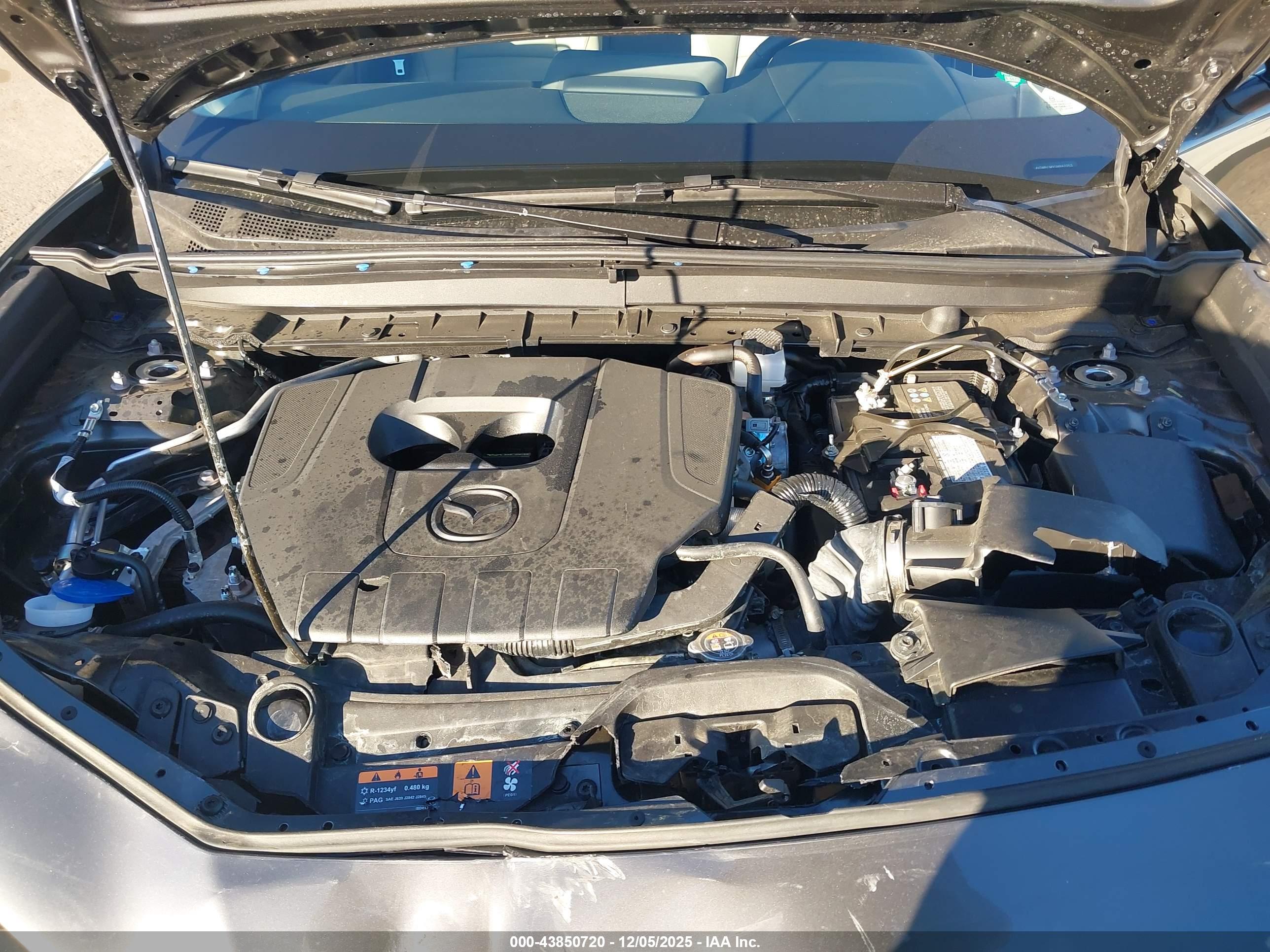 MAZDA CX-30 image 10