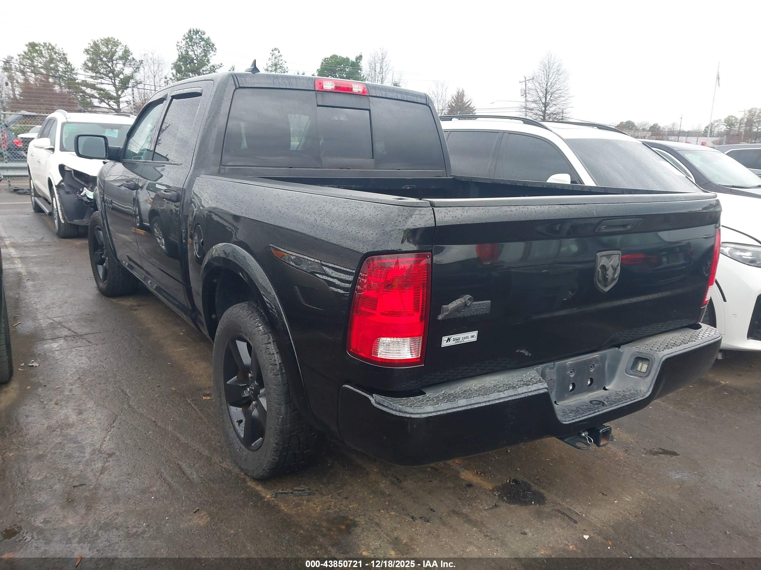 RAM 1500 image 3