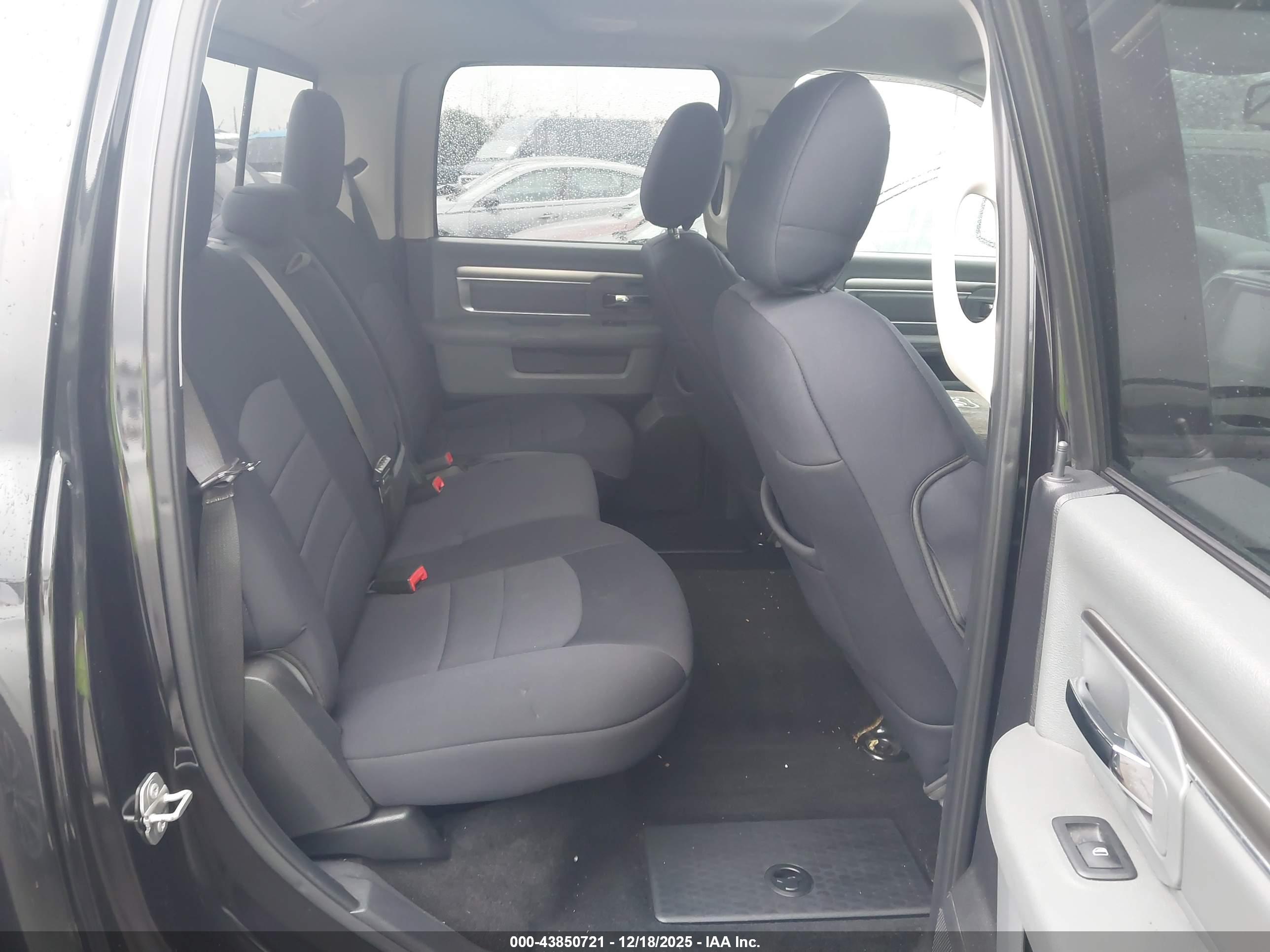 RAM 1500 image 8