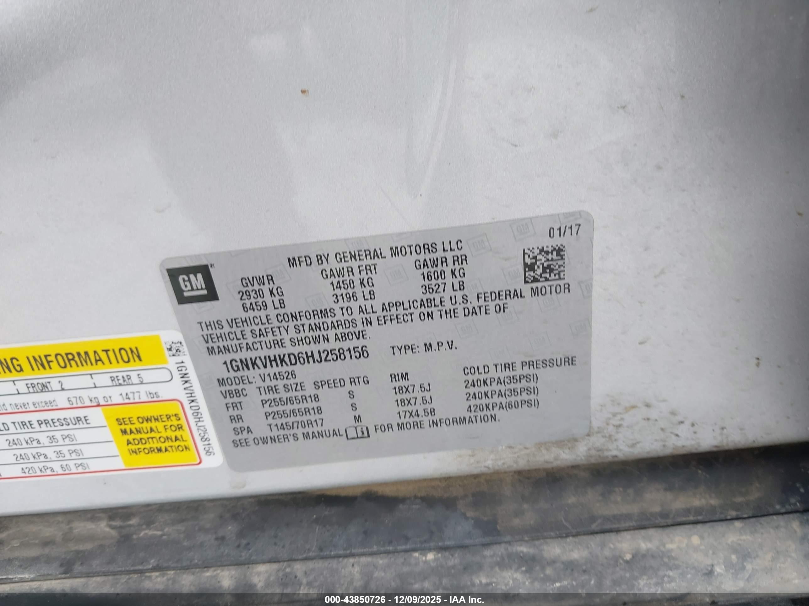 CHEVROLET TRAVERSE image 9