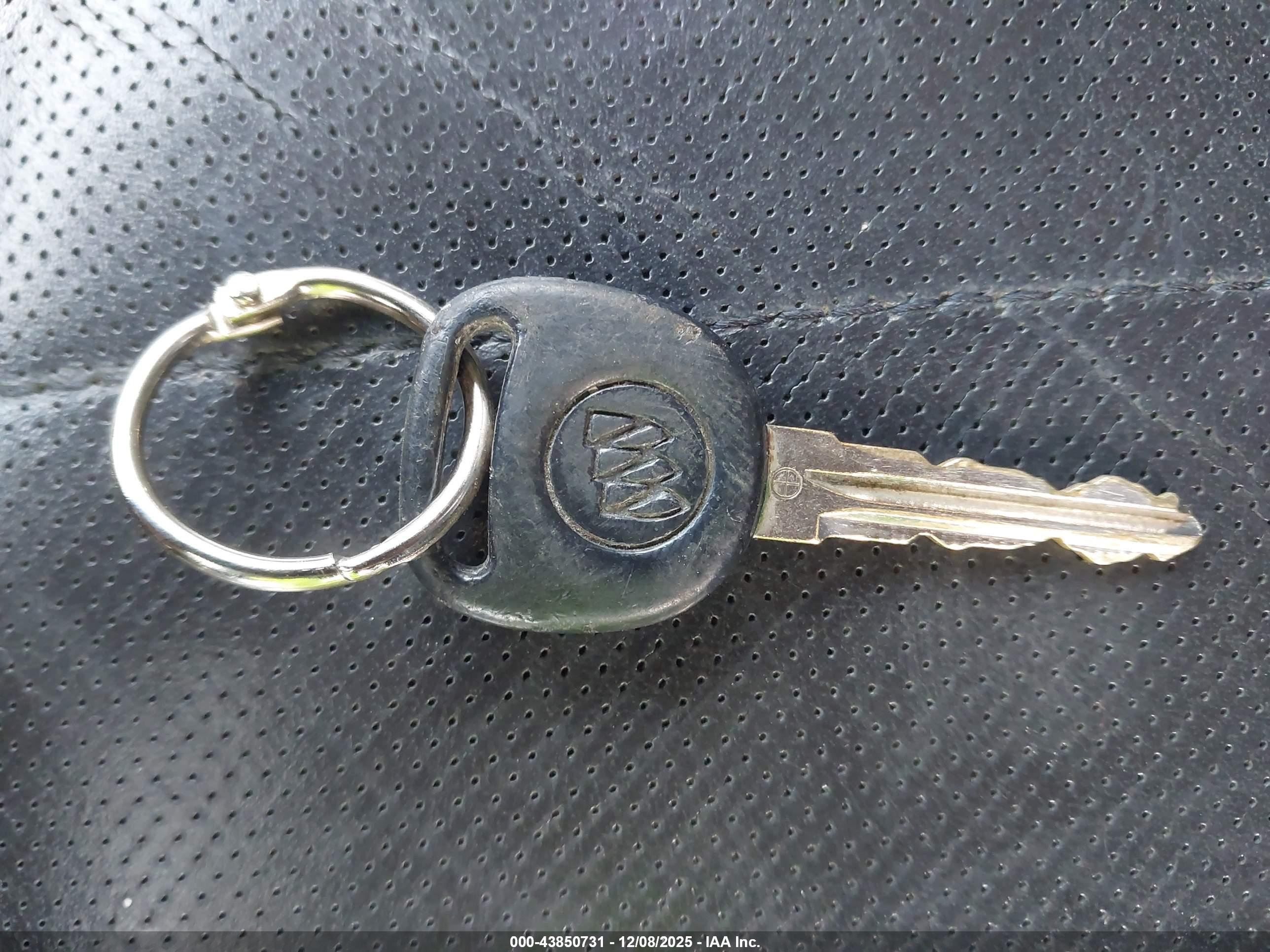 BUICK ENCLAVE image 11