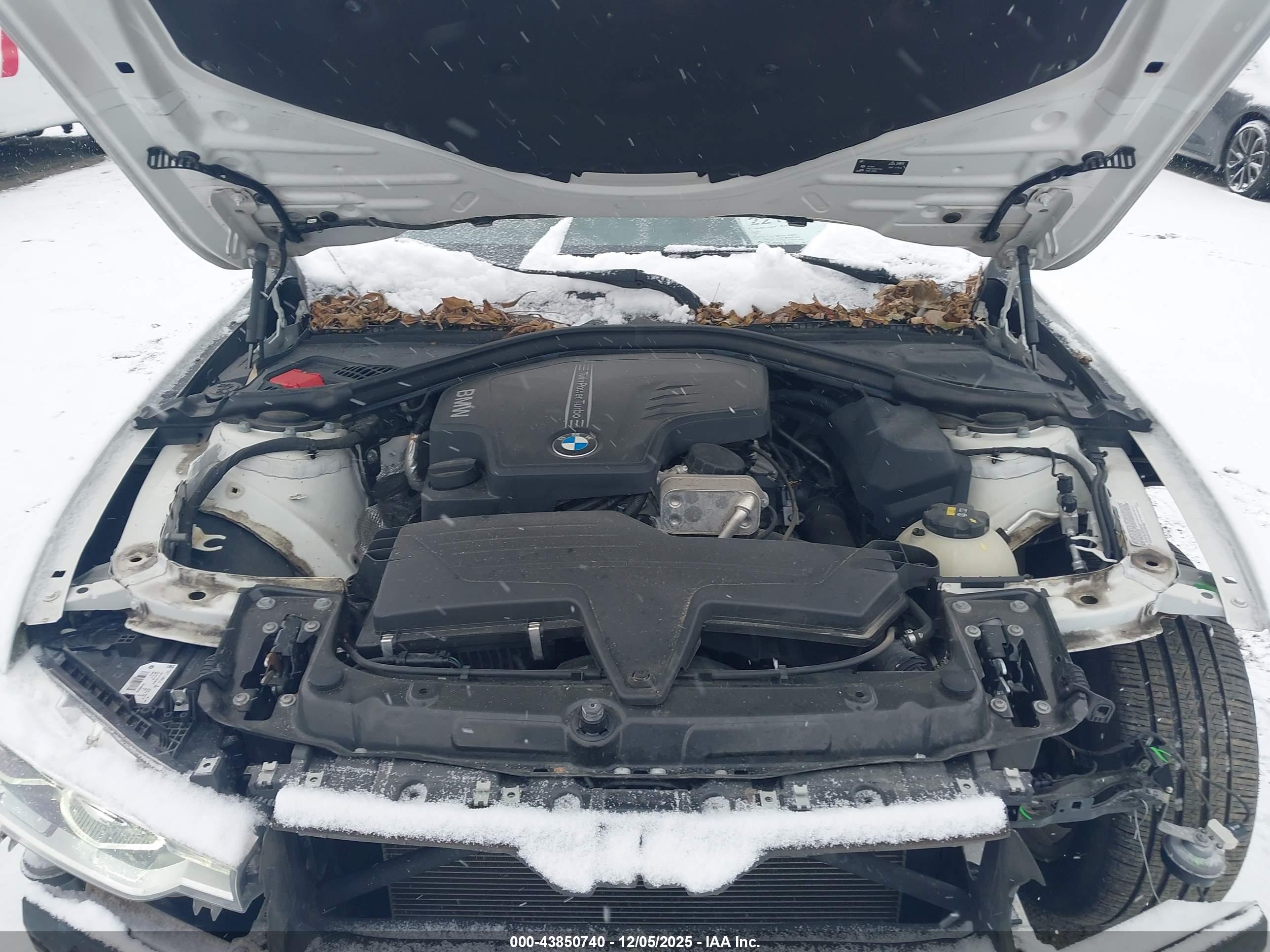 BMW 328I image 10