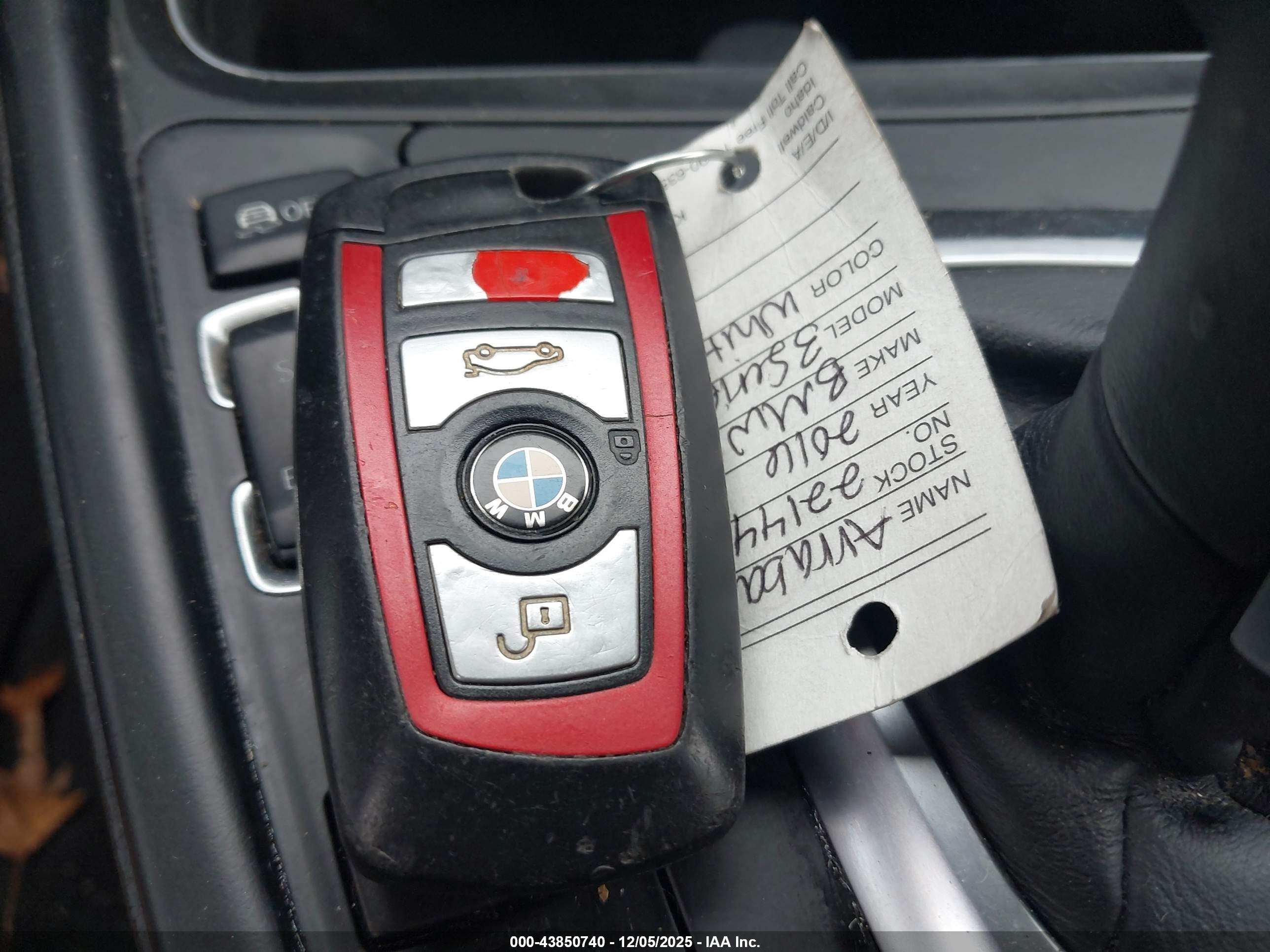 BMW 328I image 11
