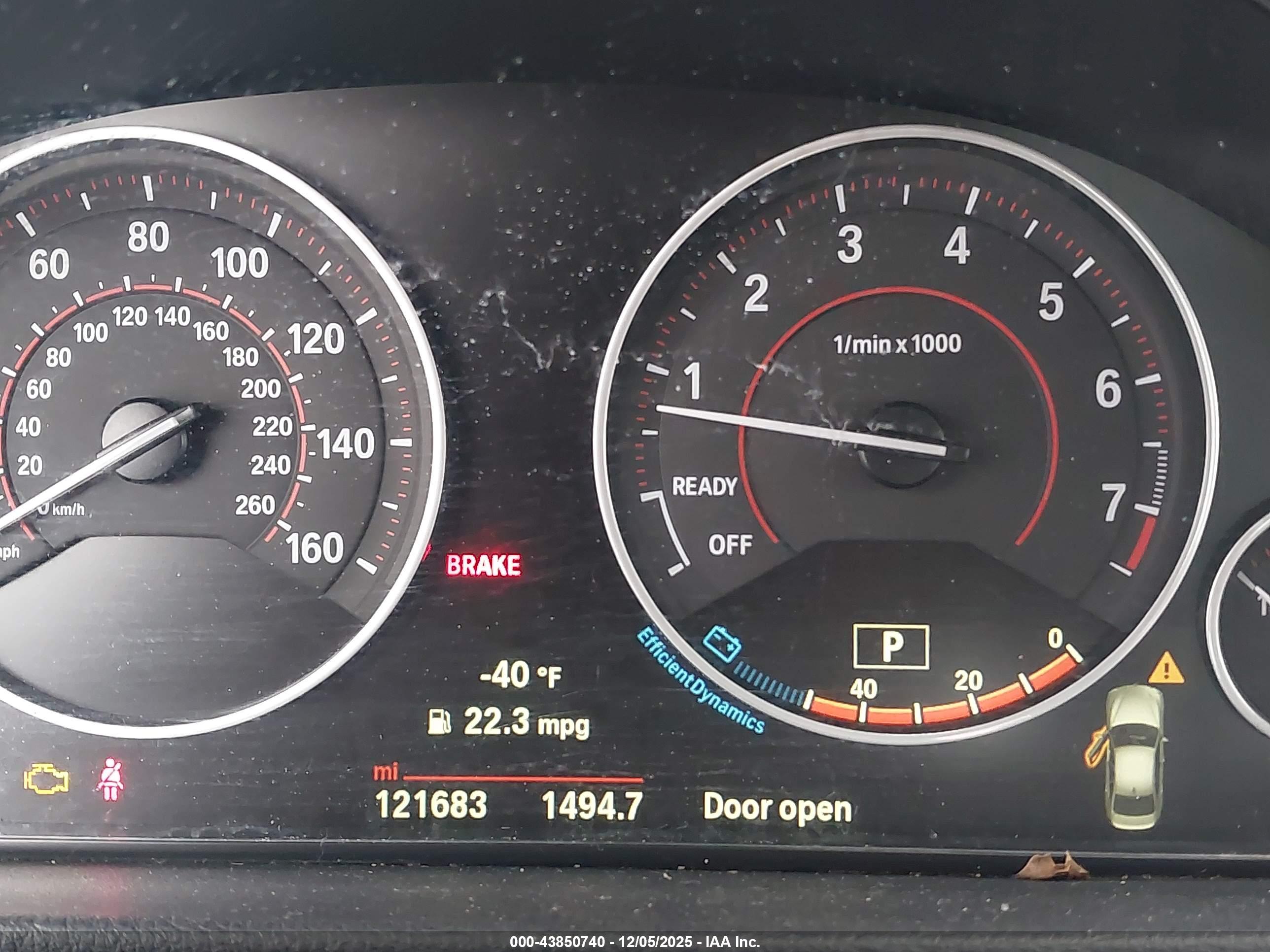 BMW 328I image 7