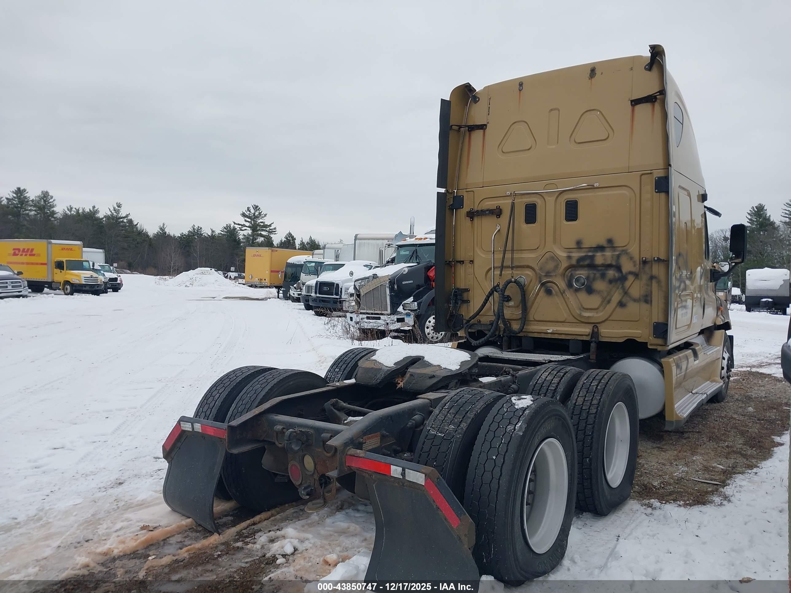 FREIGHTLINER CASCADIA image 4