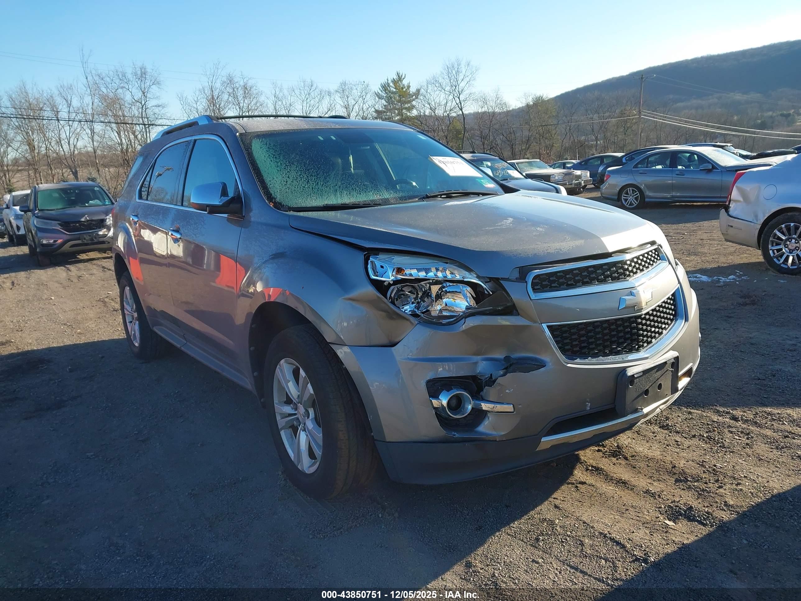 CHEVROLET EQUINOX image 6