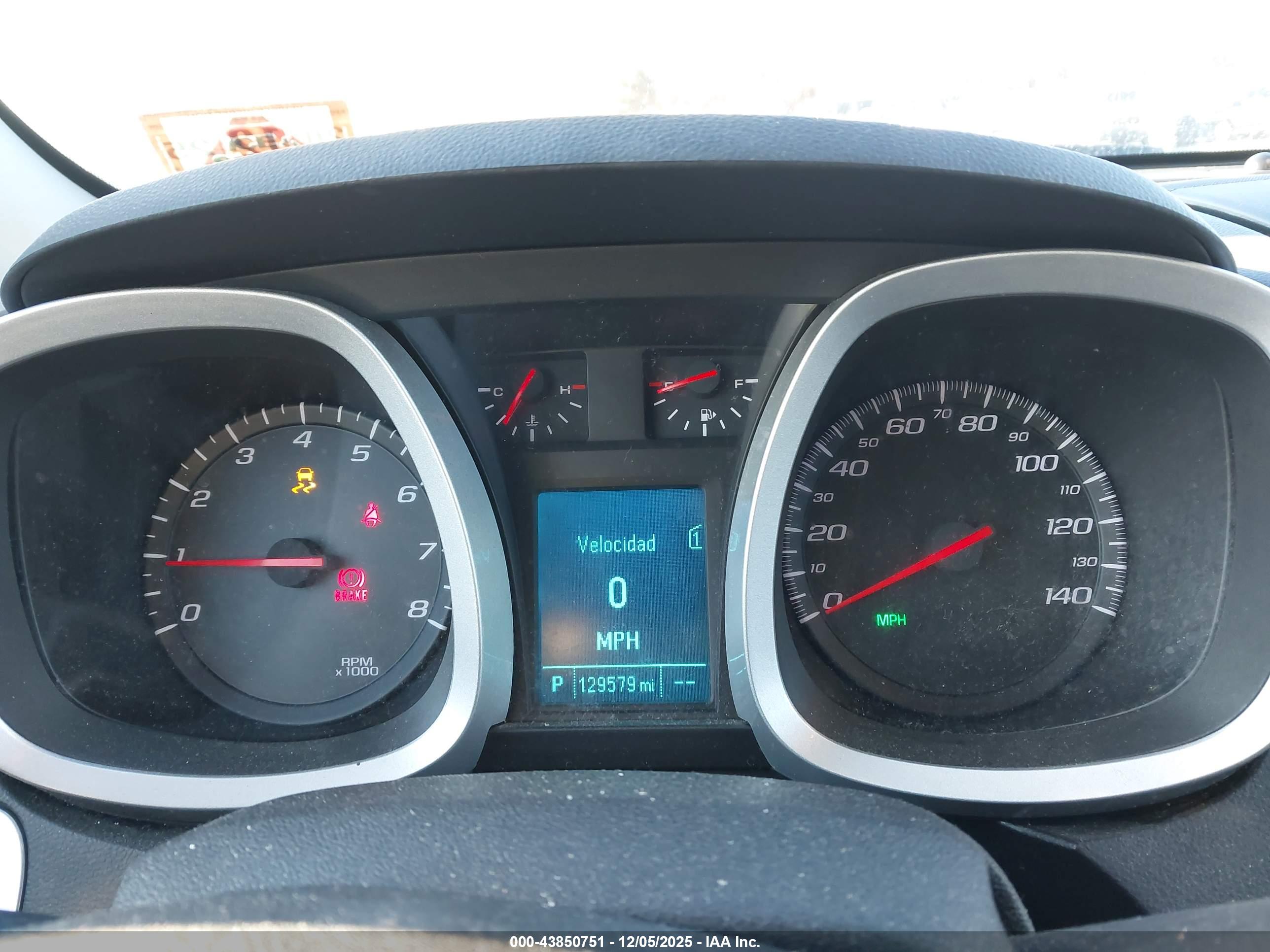 CHEVROLET EQUINOX image 7