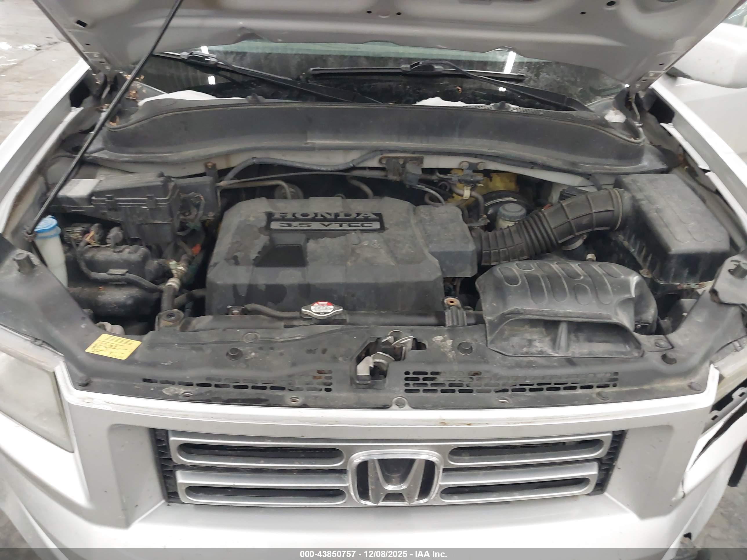 HONDA RIDGELINE image 10