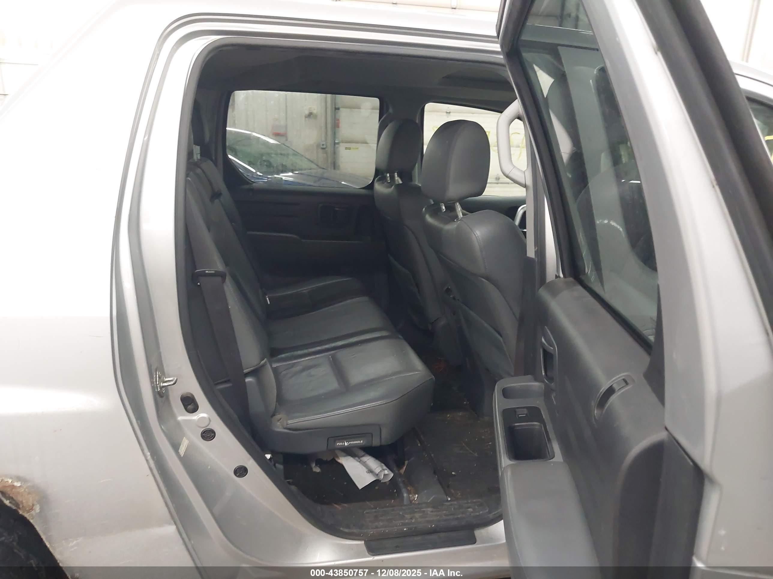 HONDA RIDGELINE image 8