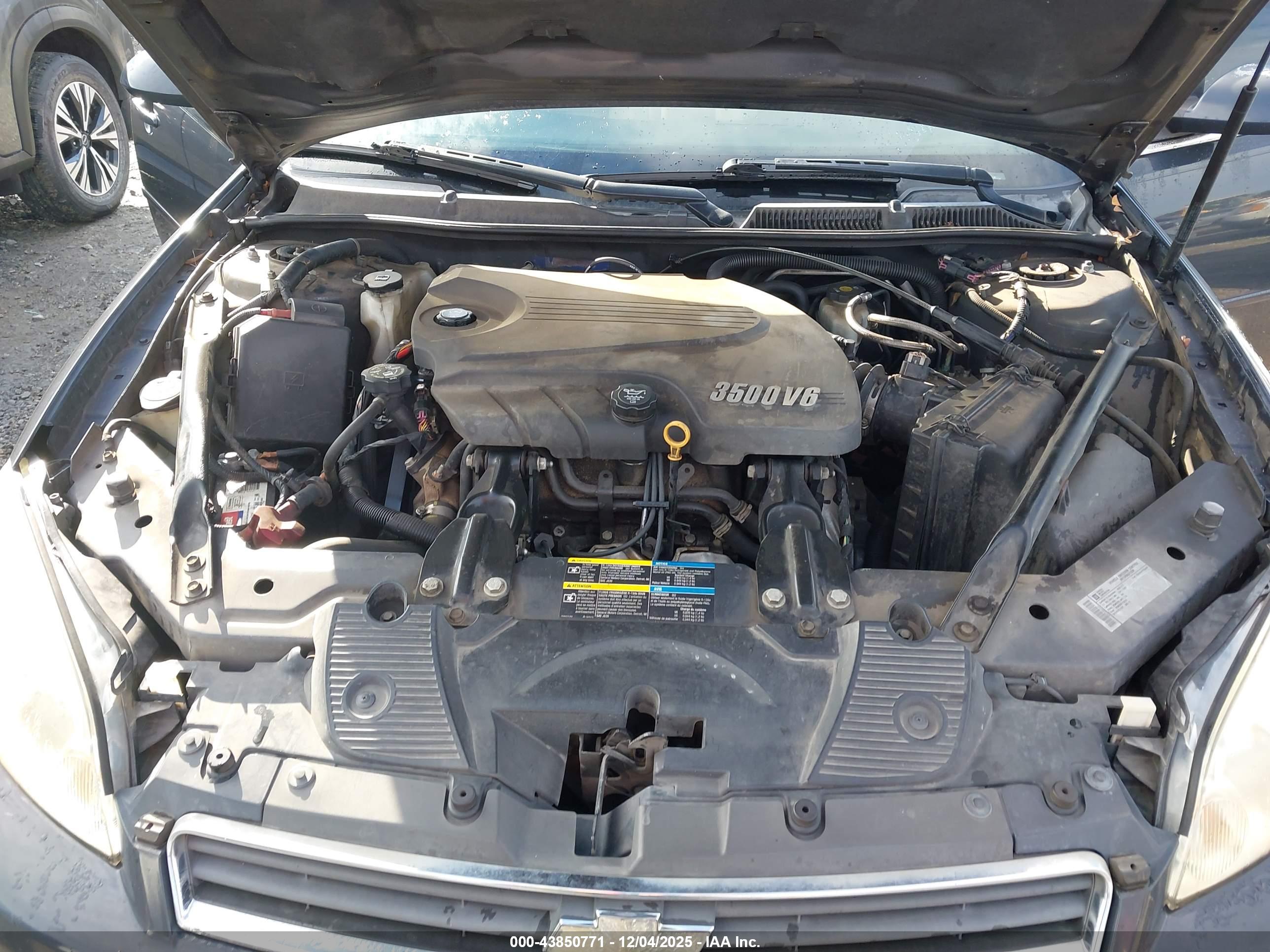 CHEVROLET IMPALA image 10