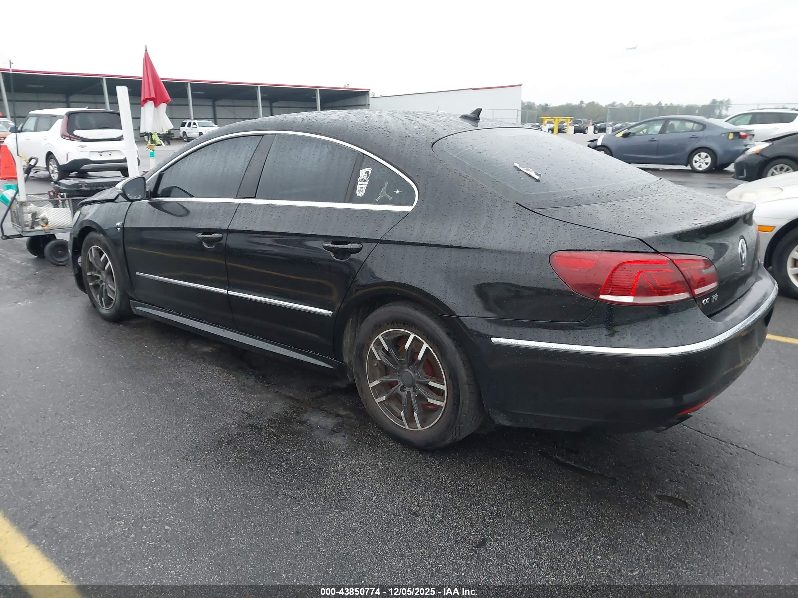 VOLKSWAGEN CC image 3
