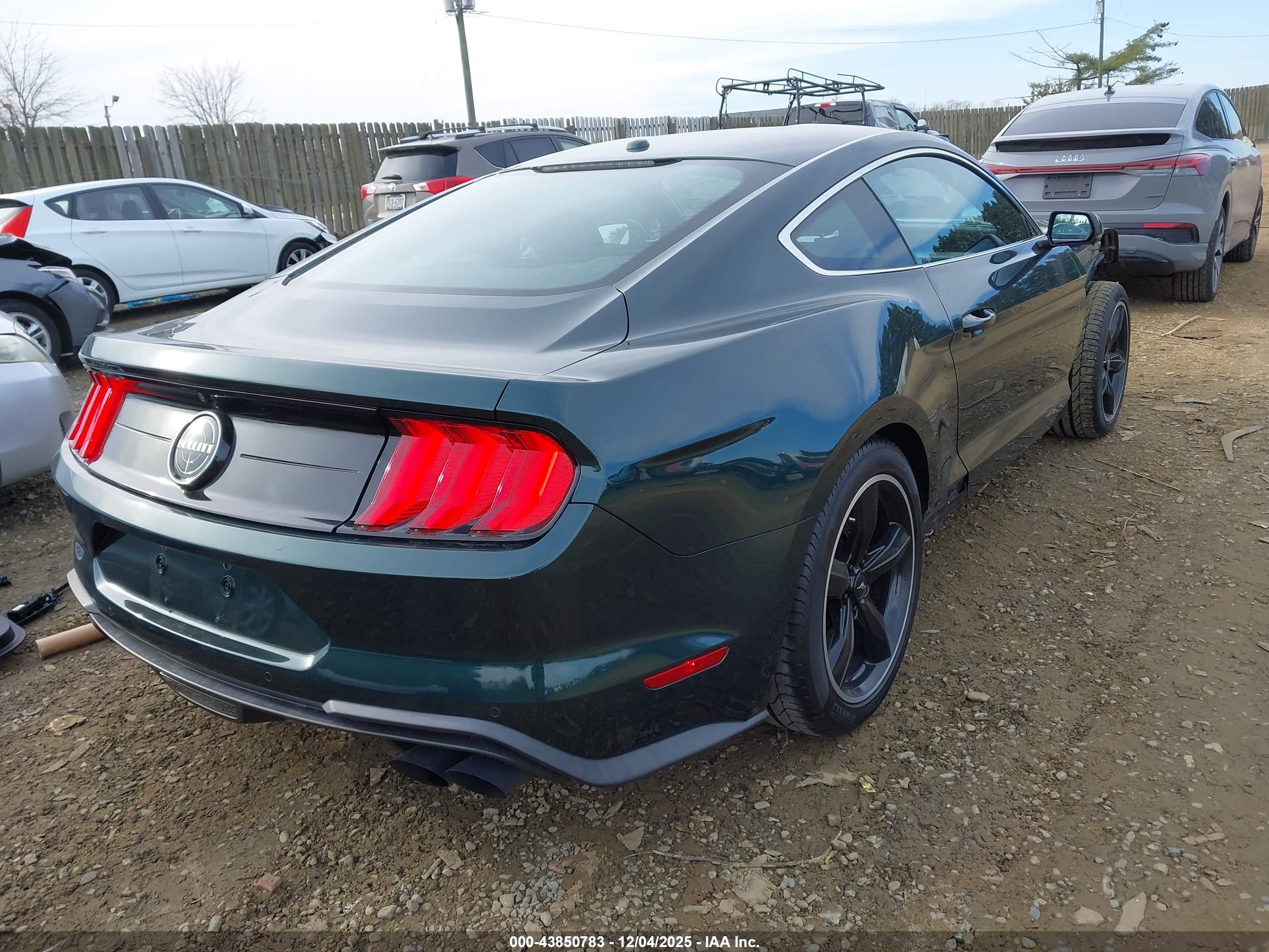 FORD MUSTANG image 4