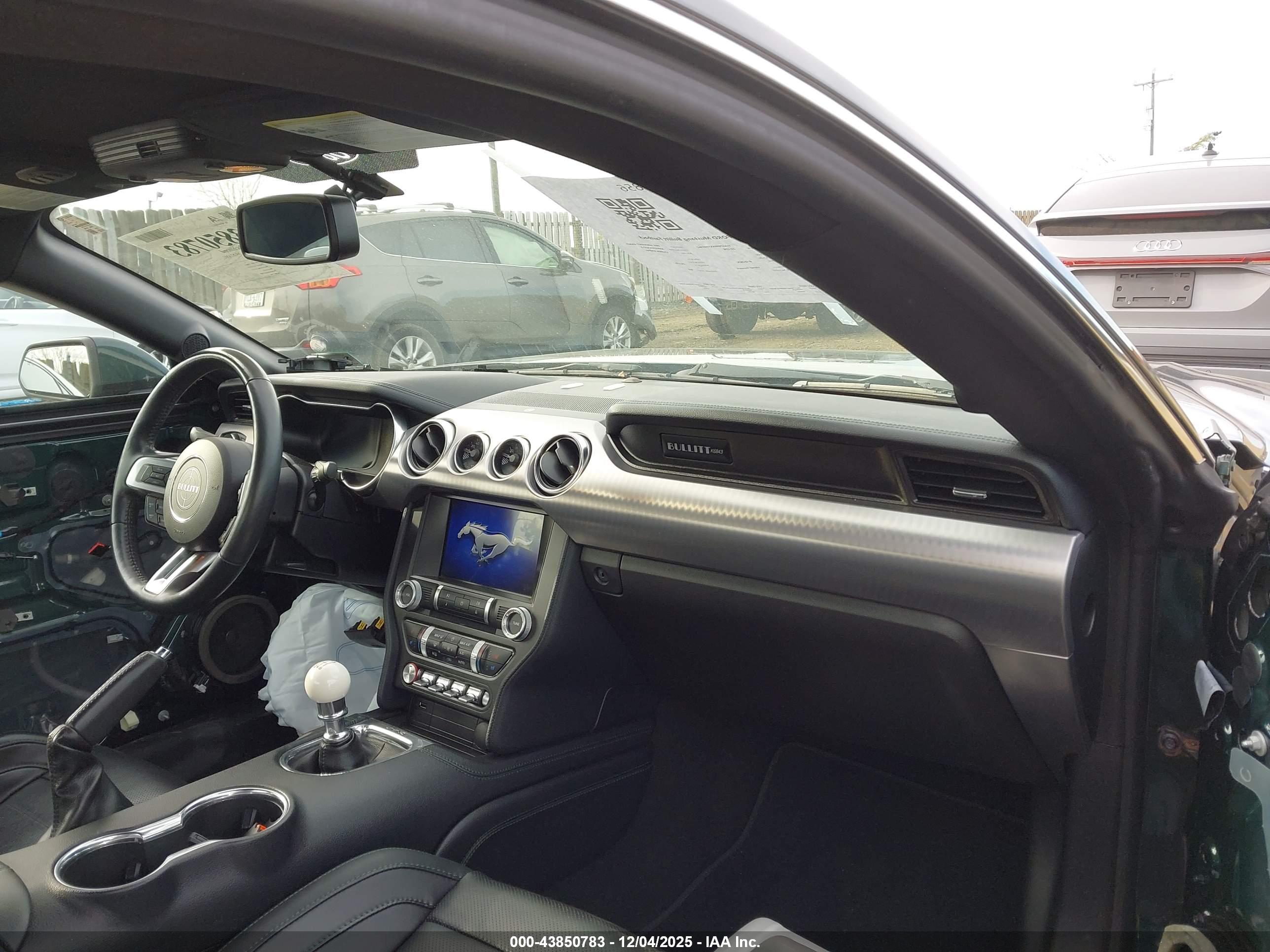 FORD MUSTANG image 5