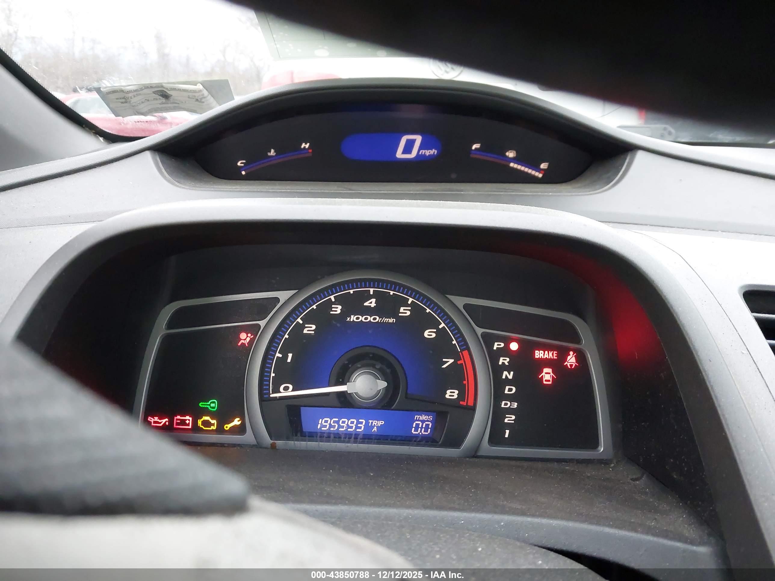 HONDA CIVIC image 7